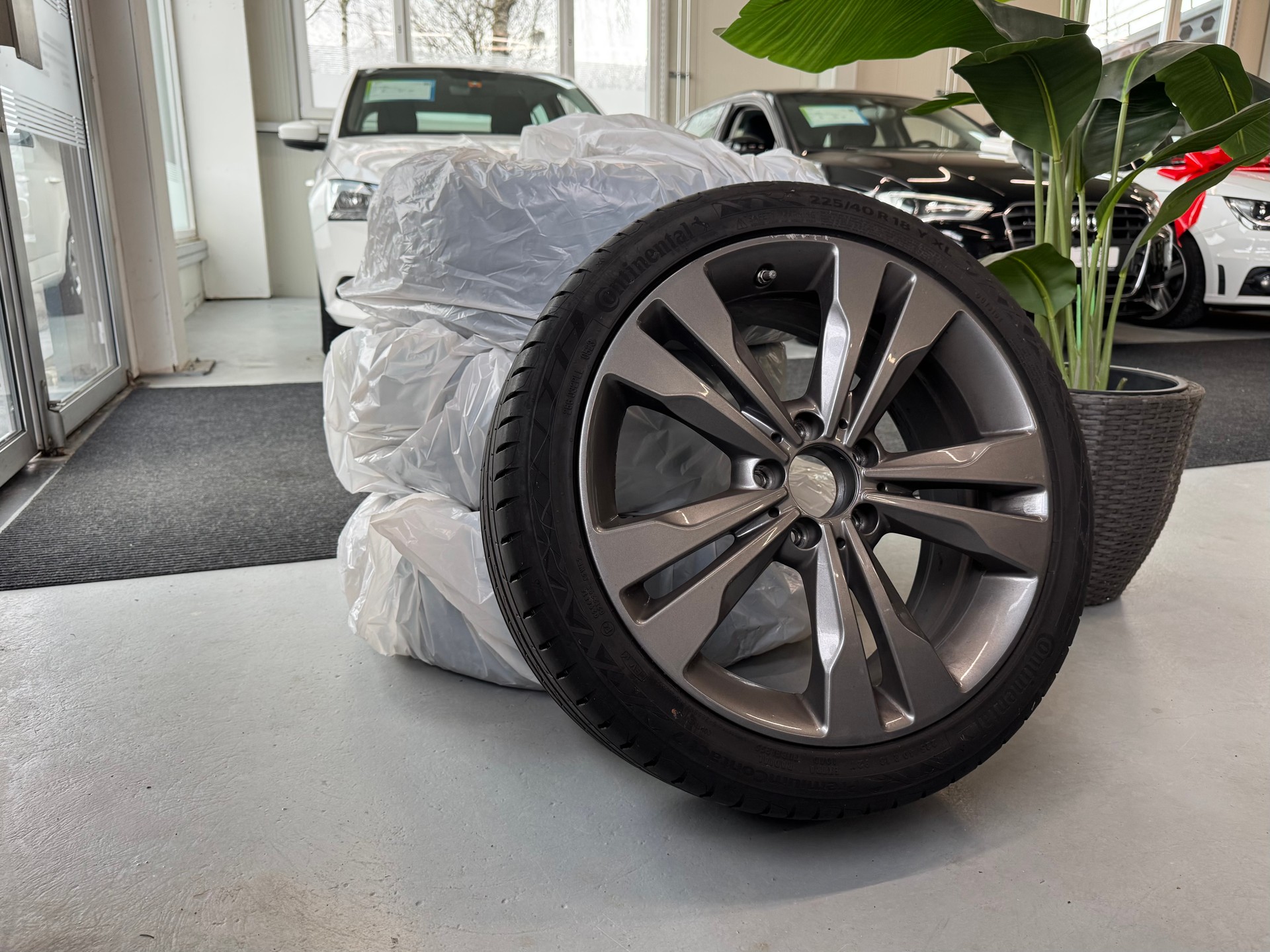 MERCEDES-BENZ CLA 200 Urban 7G-DCT-image-20