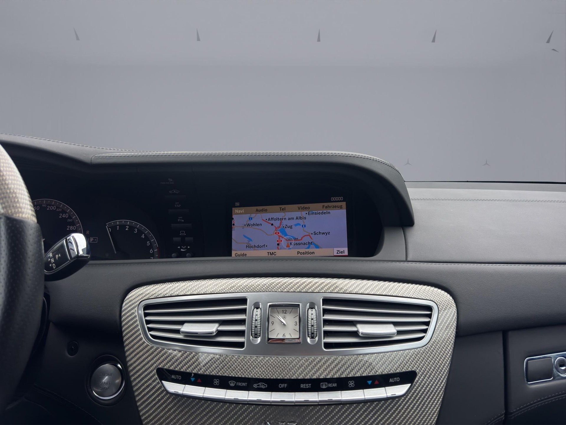 MERCEDES-BENZ CL 600 V12 Coupé-image-14