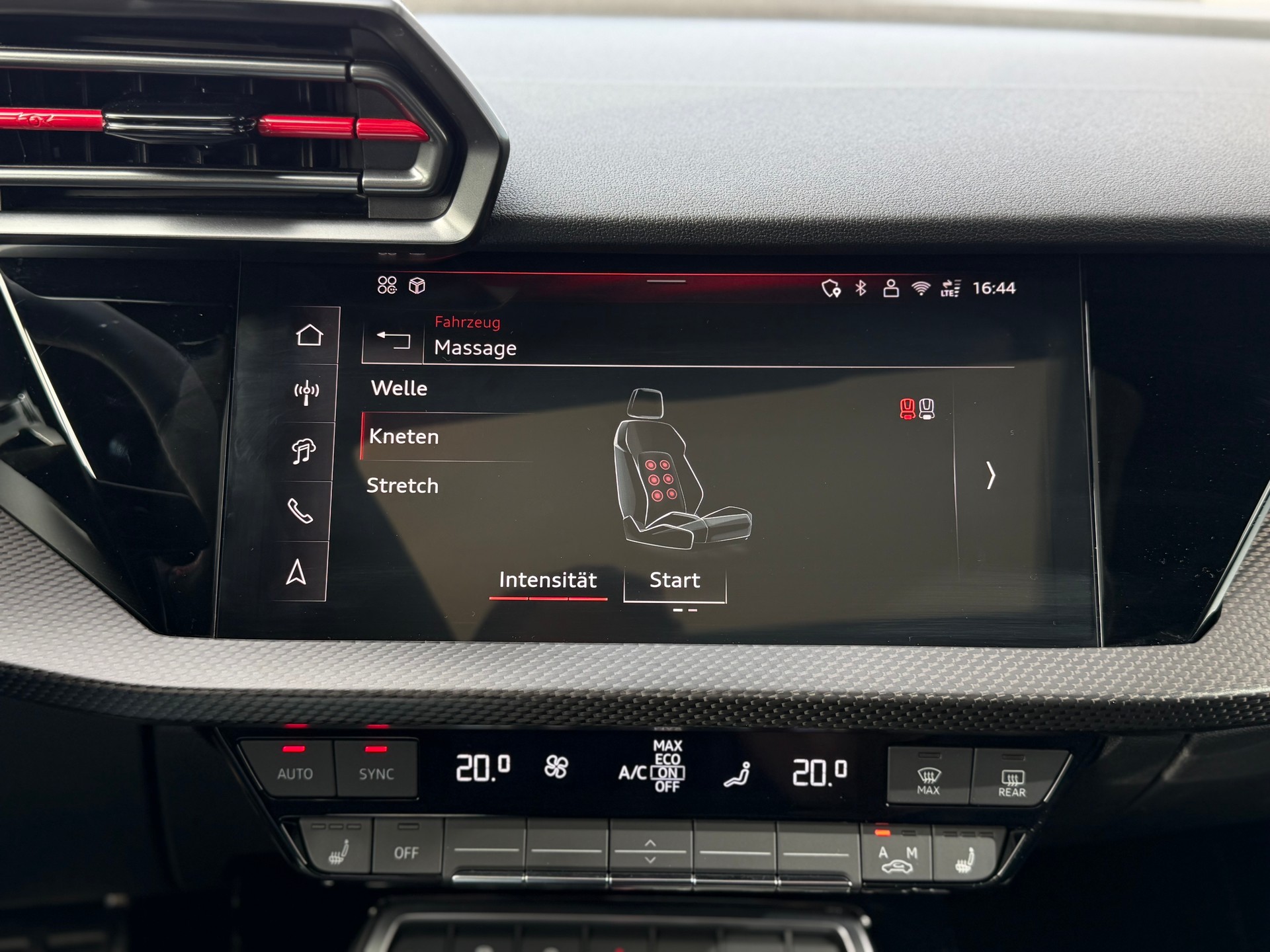 AUDI RS3 Sportback 2.5 TSI quattro S-tronic-image-26