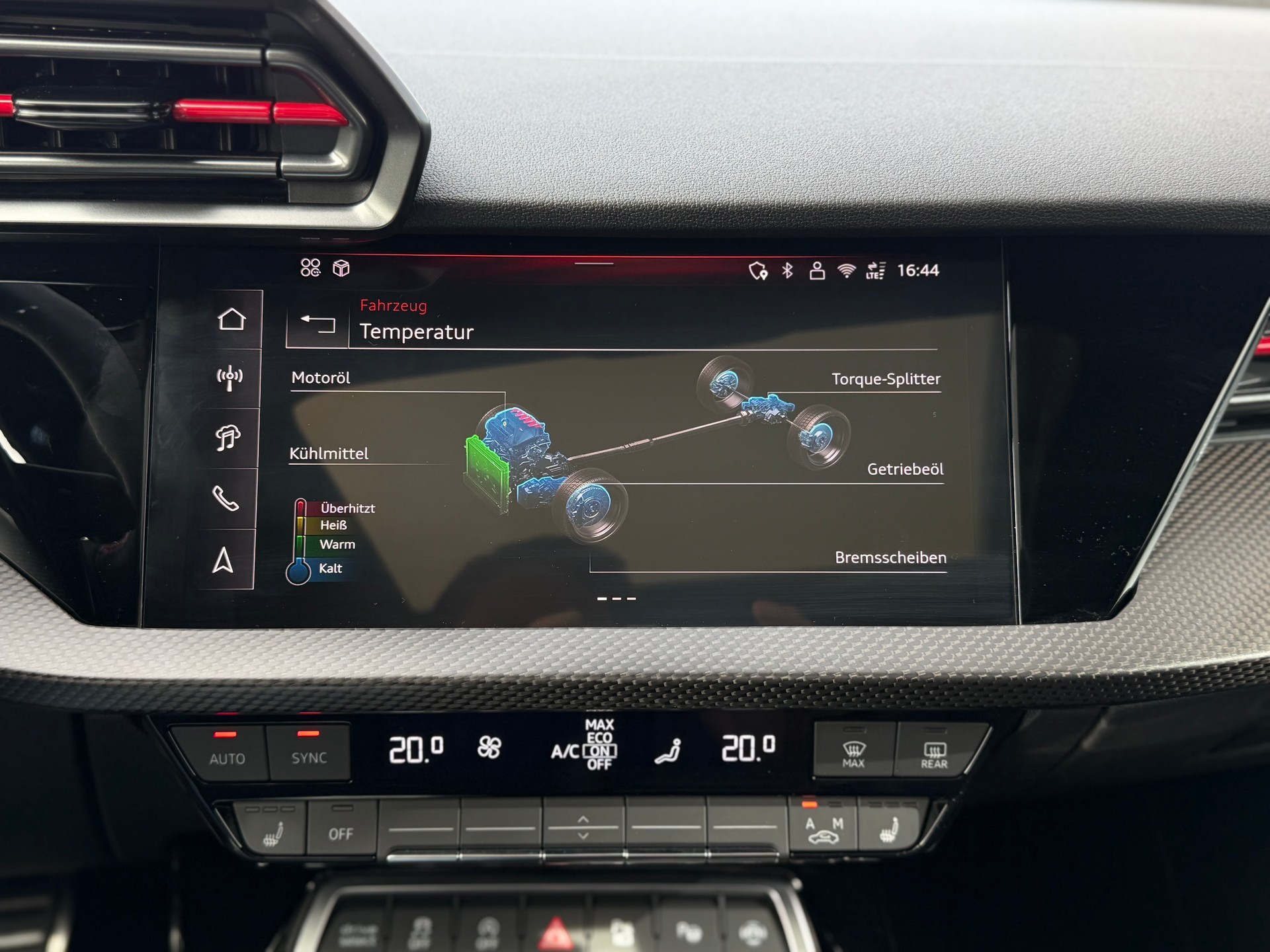AUDI RS3 Sportback 2.5 TSI quattro S-tronic-image-22