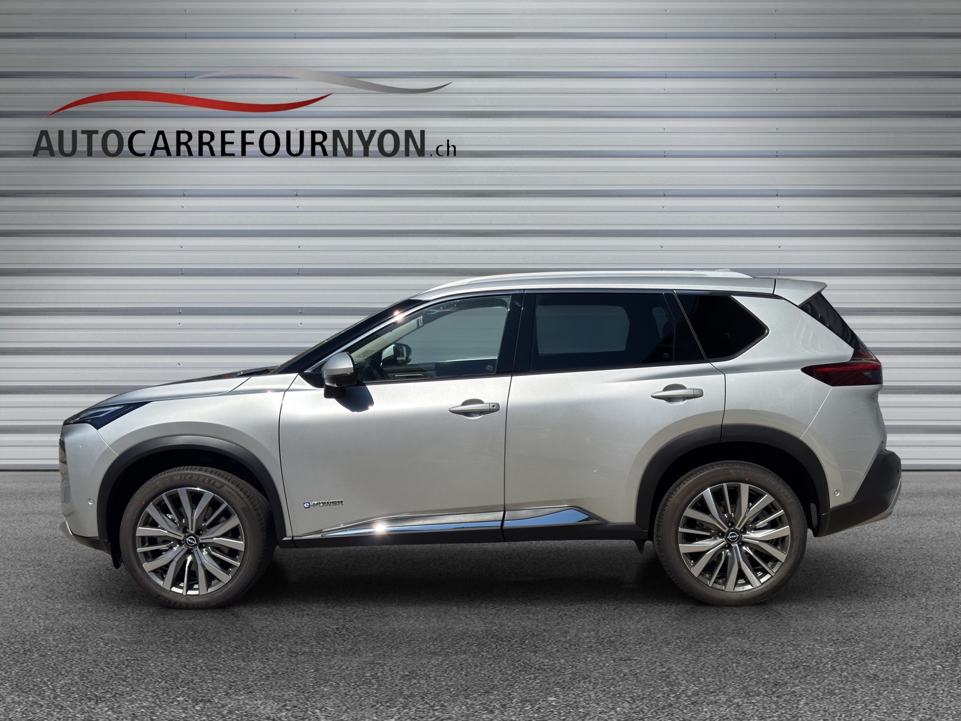 NISSAN X-Trail 1.5 VC-T e-Power 4WD Tekna+-showroom-element-2