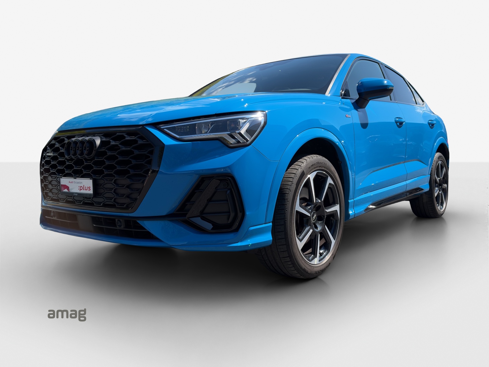 AUDI Q3 Sportback 40 TDI S line quattro S-tronic-image-0