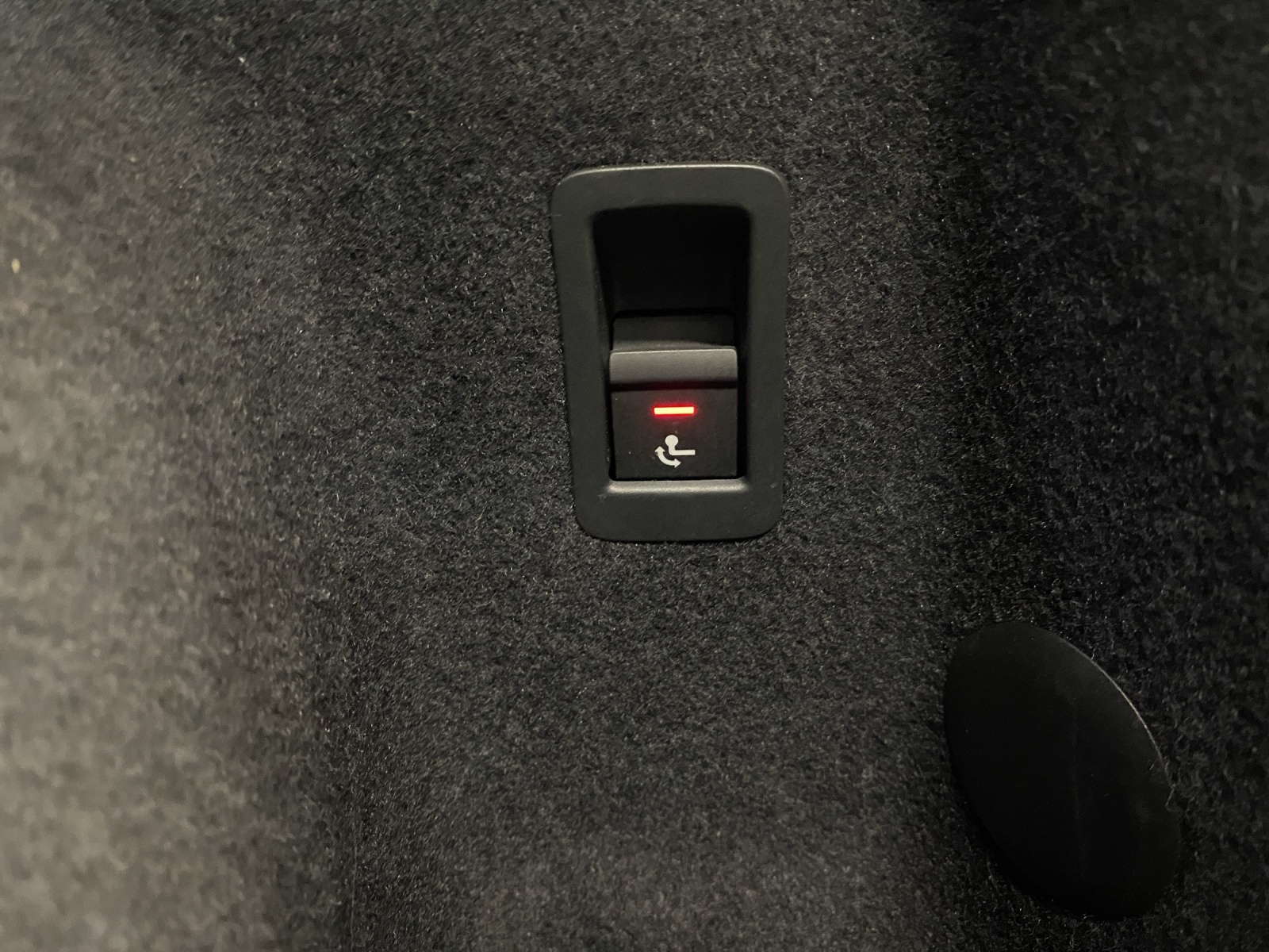 AUDI Q3 45 TFSI S line quattro S-tronic-image-13