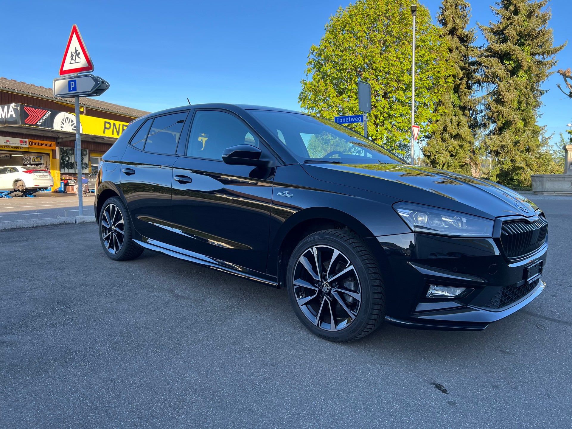 SKODA Fabia 1.0 TSI Monte Carlo DSG-image-4