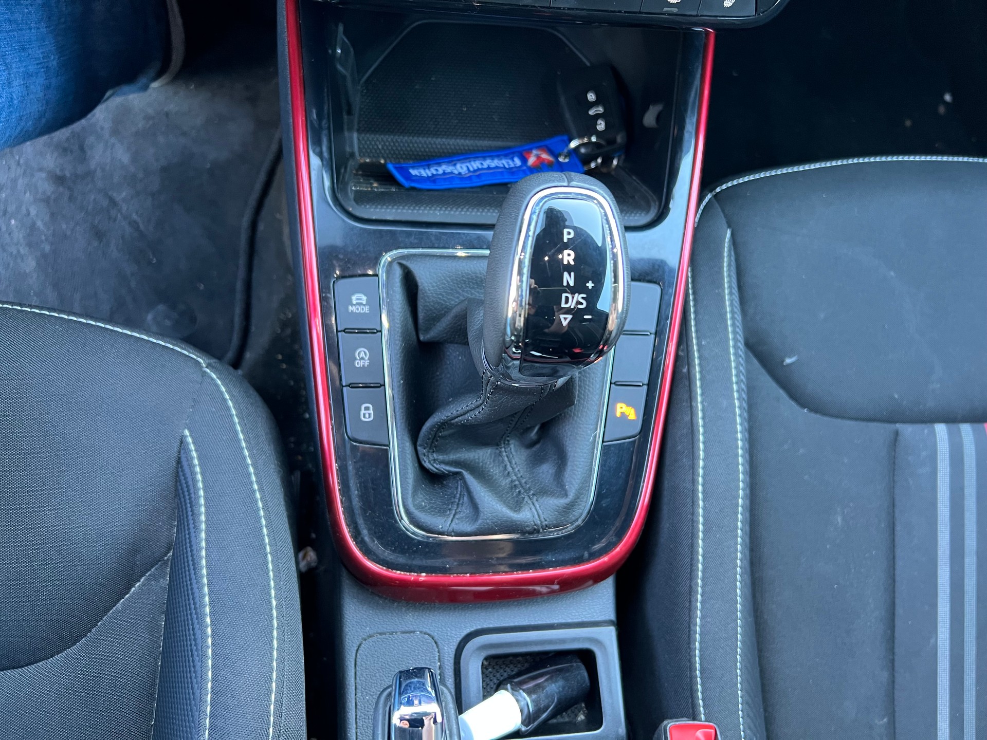 SKODA Fabia 1.0 TSI Monte Carlo DSG-image-18