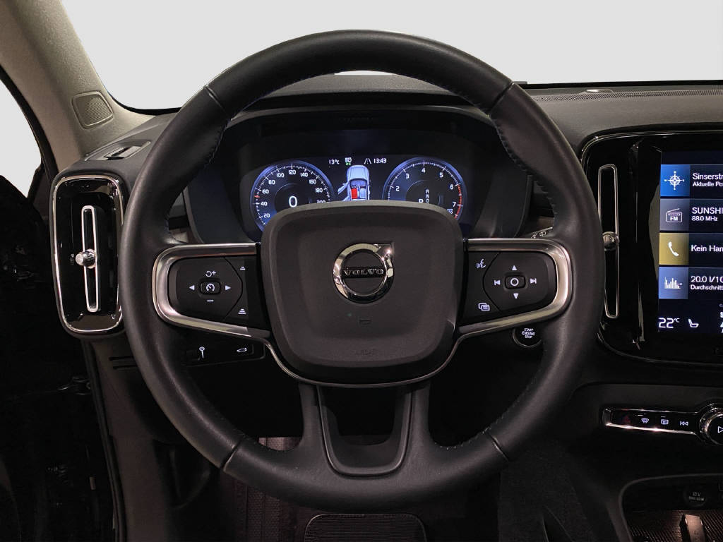 VOLVO XC40 2.0 B4 MH Inscription AWD-image-7