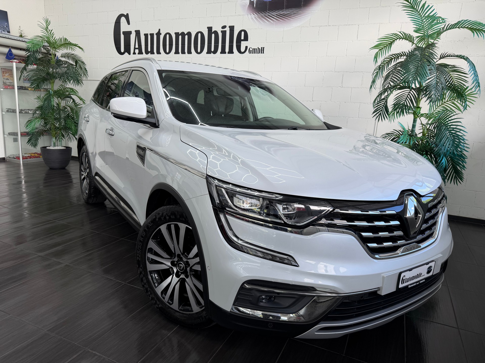 RENAULT Koleos 2.0 dCi Initiale 4WD Xtronic CVT⭐️-showroom-element-1