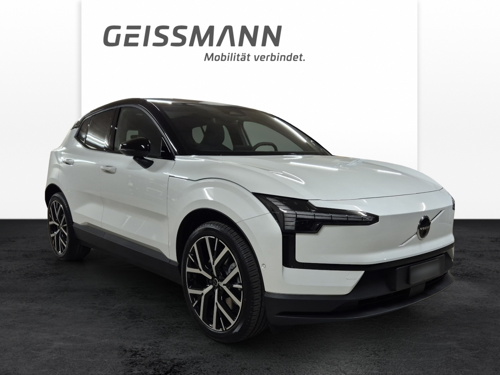 VOLVO EX30 E60 Twin Ultra Performance AWD-showroom-element-1