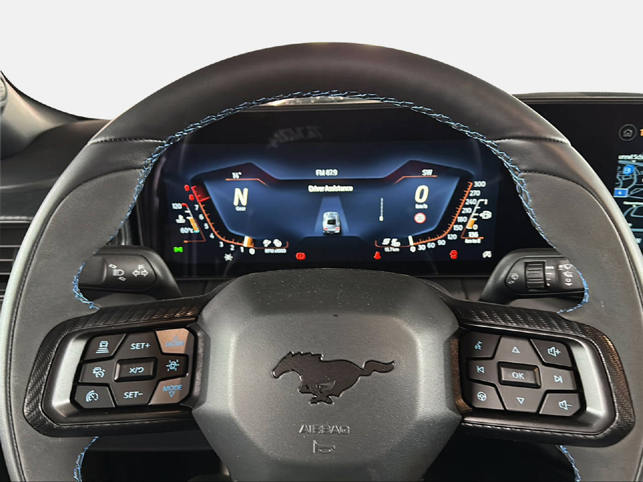 FORD Mustang Coupé 5.0 V8 Dark Horse-image-10