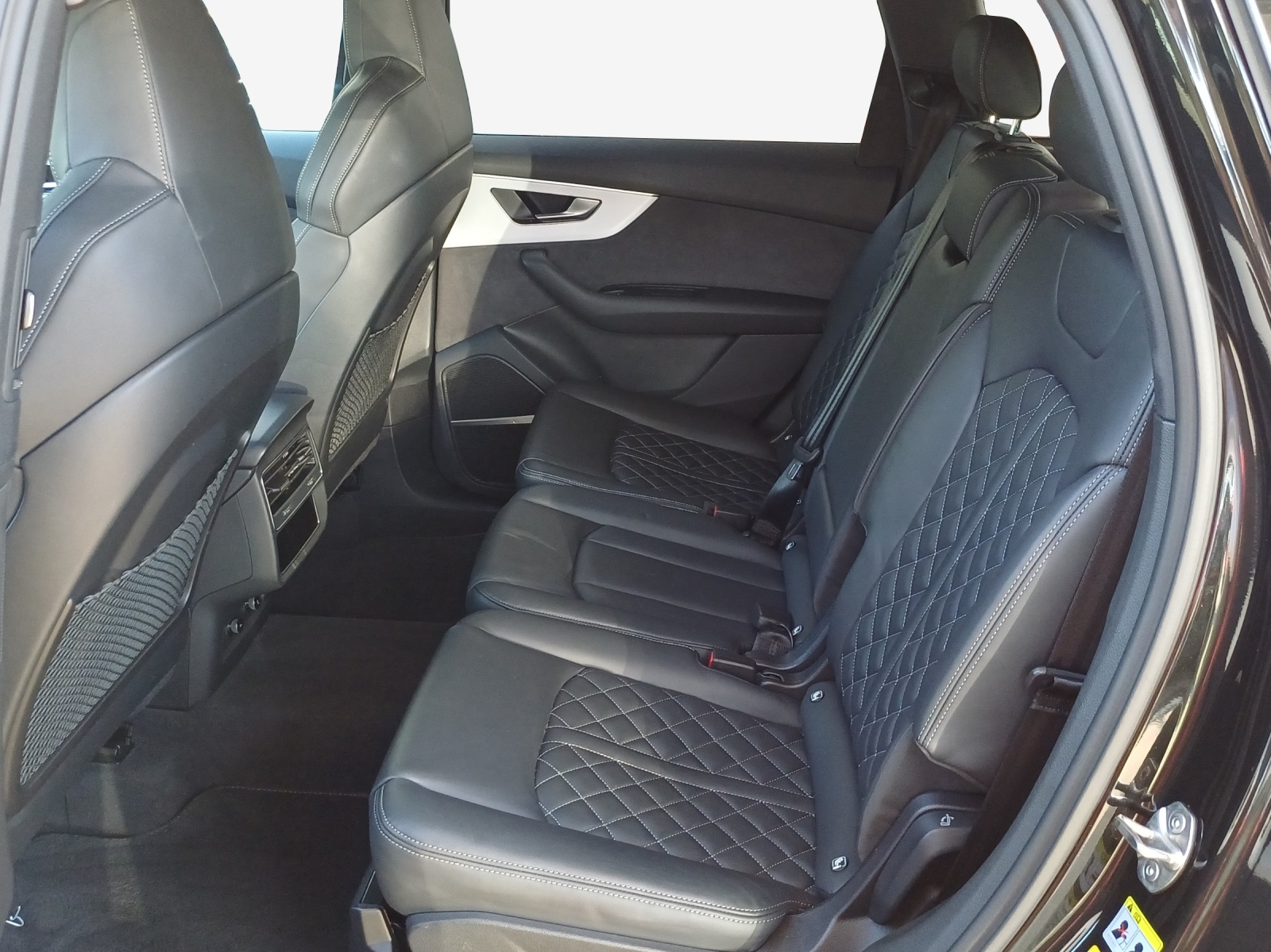AUDI Q7 SUV TDI quattro 210 kW S Line tiptronic-image-11