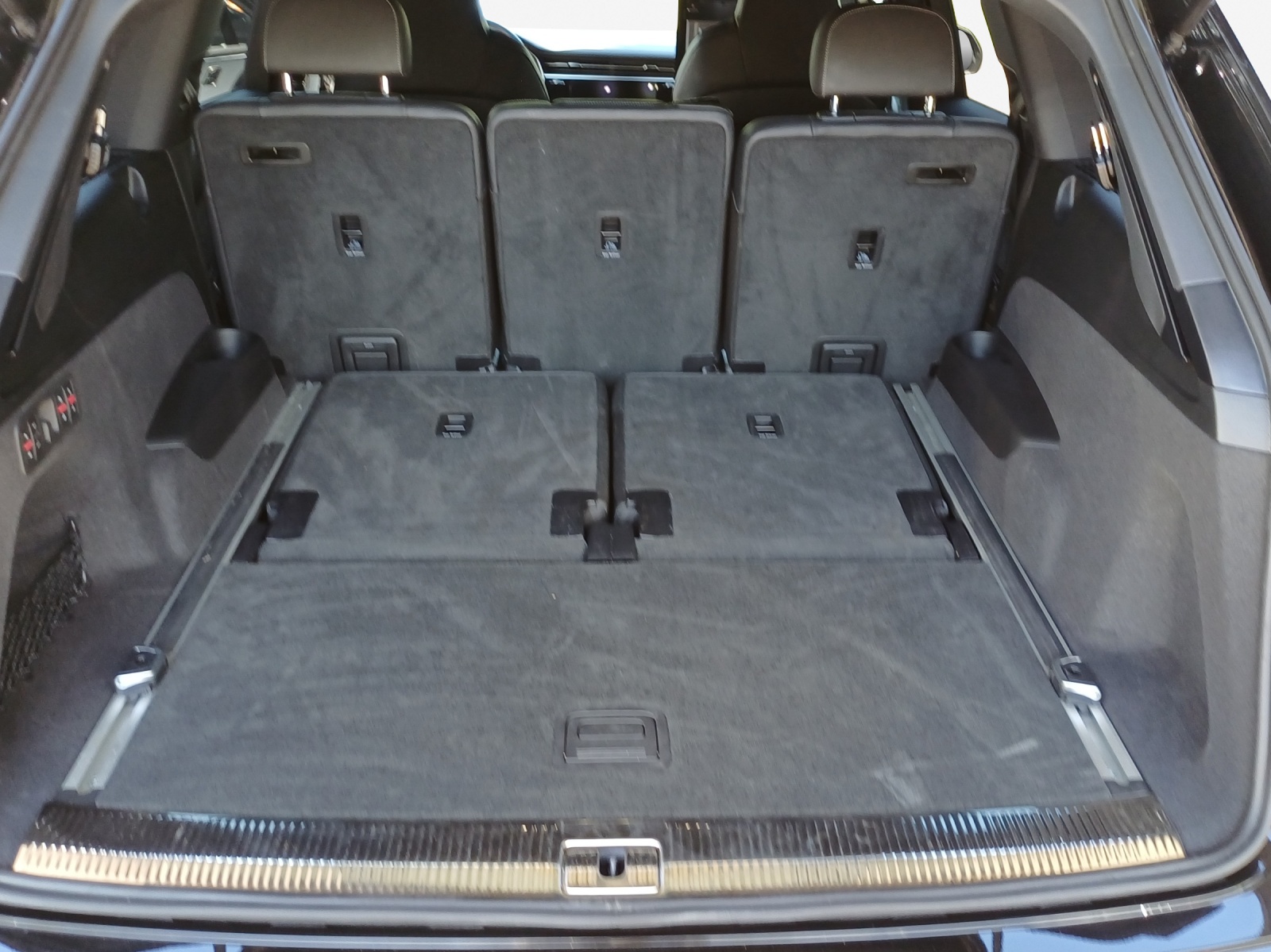 AUDI Q7 SUV TDI quattro 210 kW S Line tiptronic-image-12