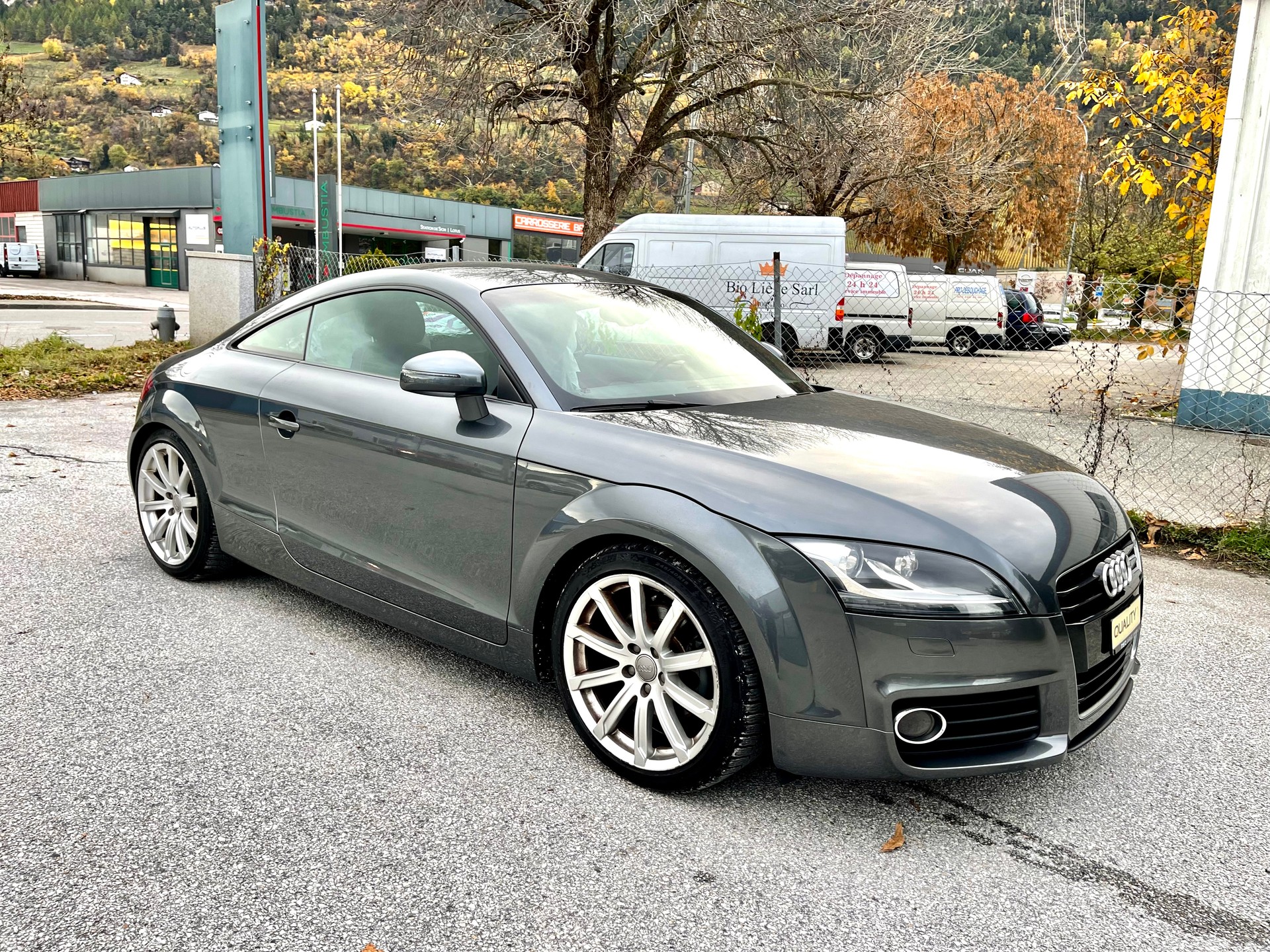 AUDI TT Coupé 2.0 TFSI S-tronic-image-24