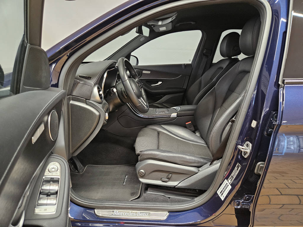 MERCEDES-BENZ GLC 300 de 4Matic-image-5