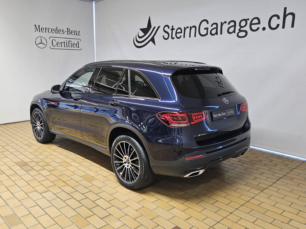 MERCEDES-BENZ GLC 300 de 4Matic-image-2