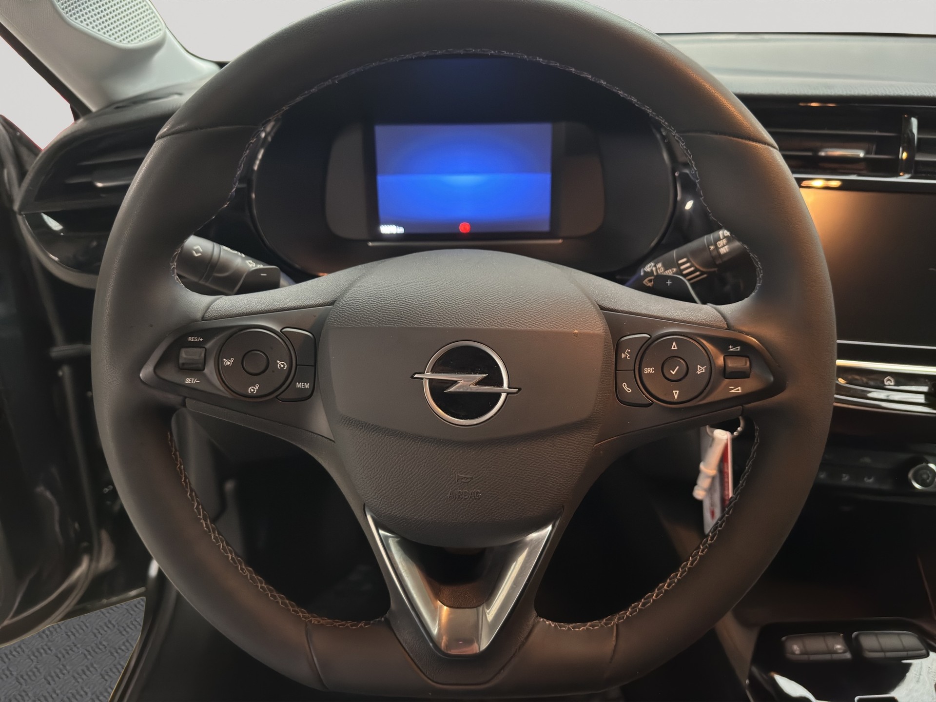 OPEL Corsa 1.2 TP Edition-image-9