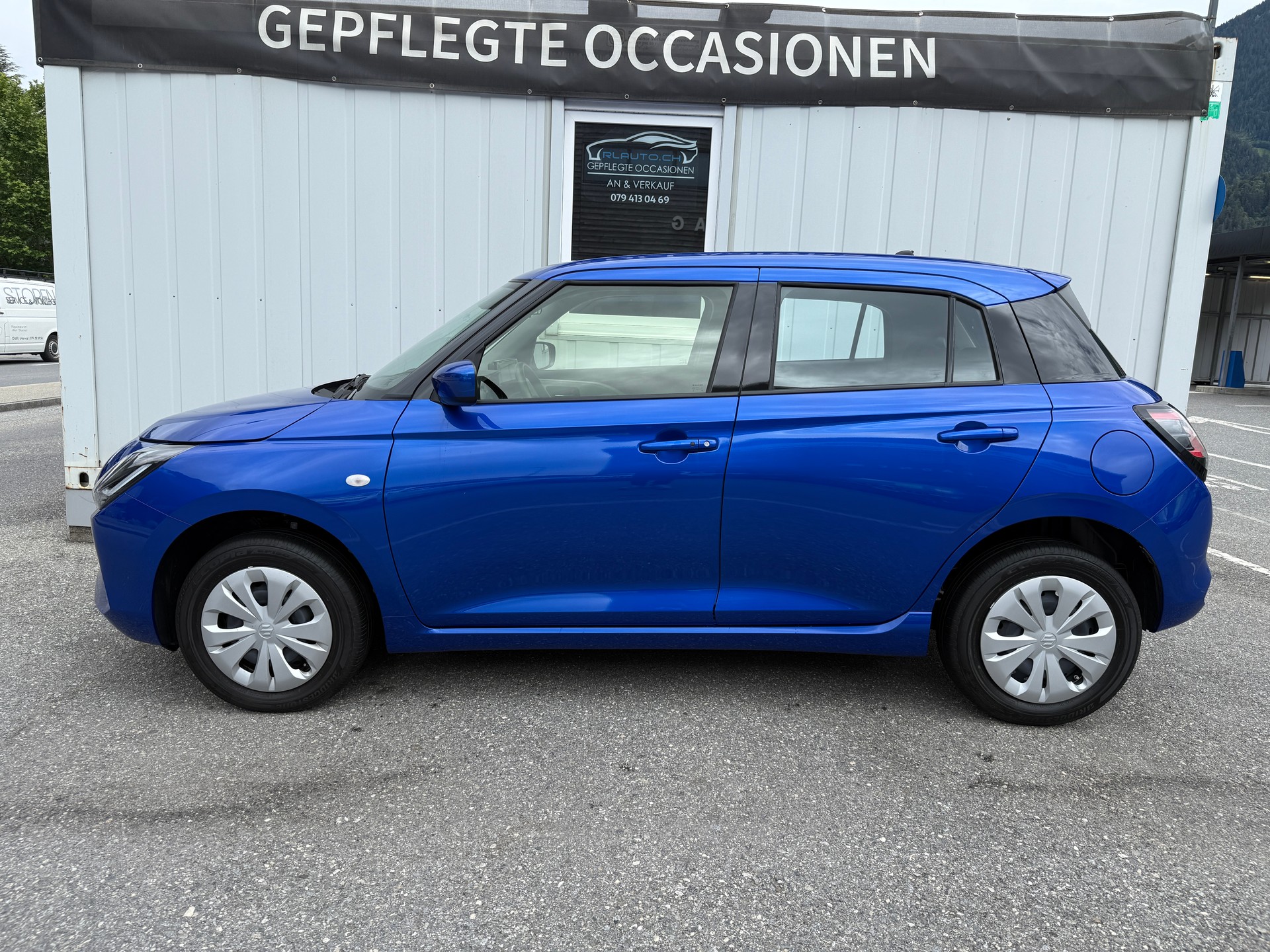 SUZUKI Swift 1.2 Compact+ Hybrid 4x4 *VORFÜHRWAGEN*-image-7