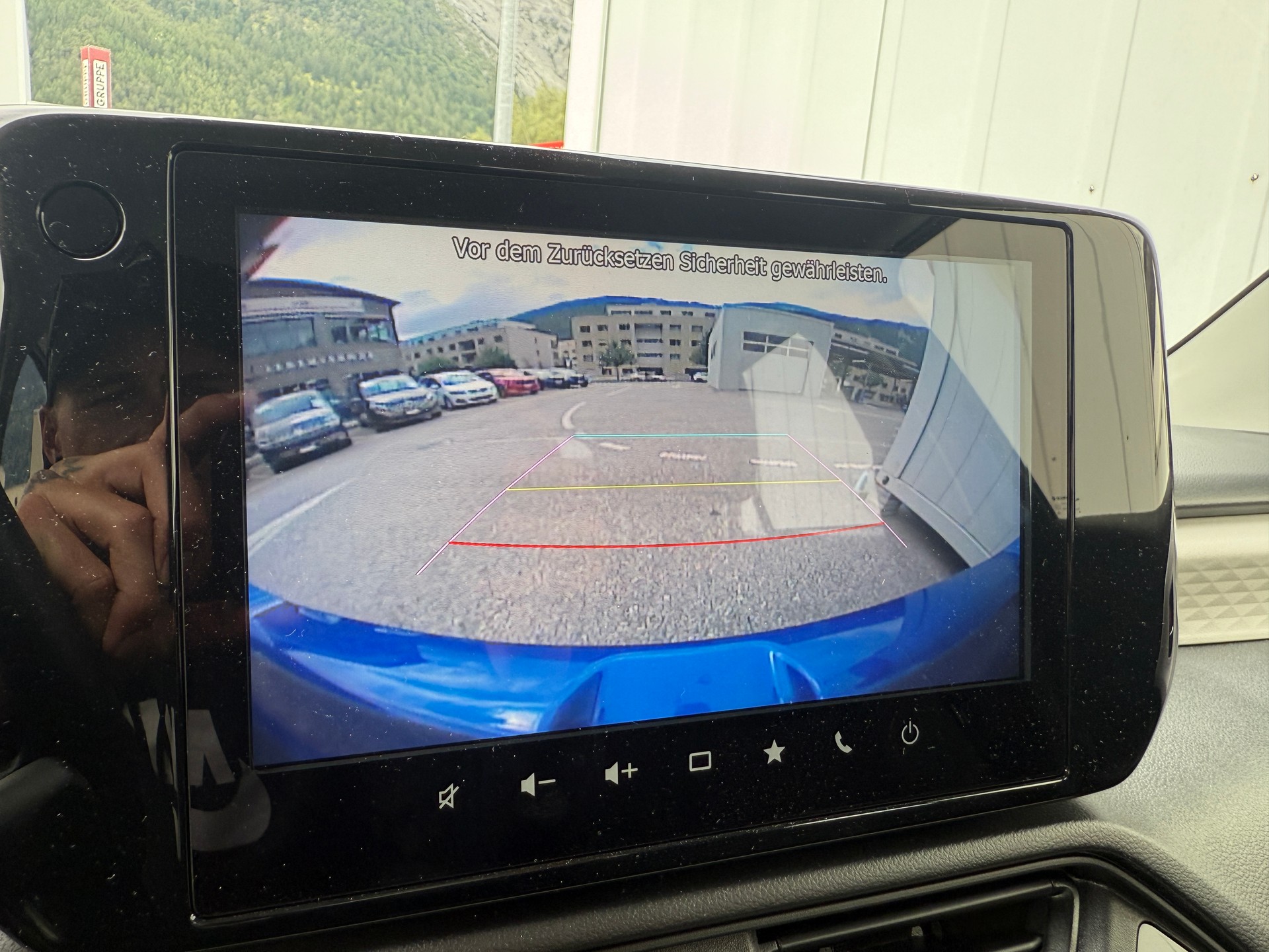 SUZUKI Swift 1.2 Compact+ Hybrid 4x4 *VORFÜHRWAGEN*-image-21