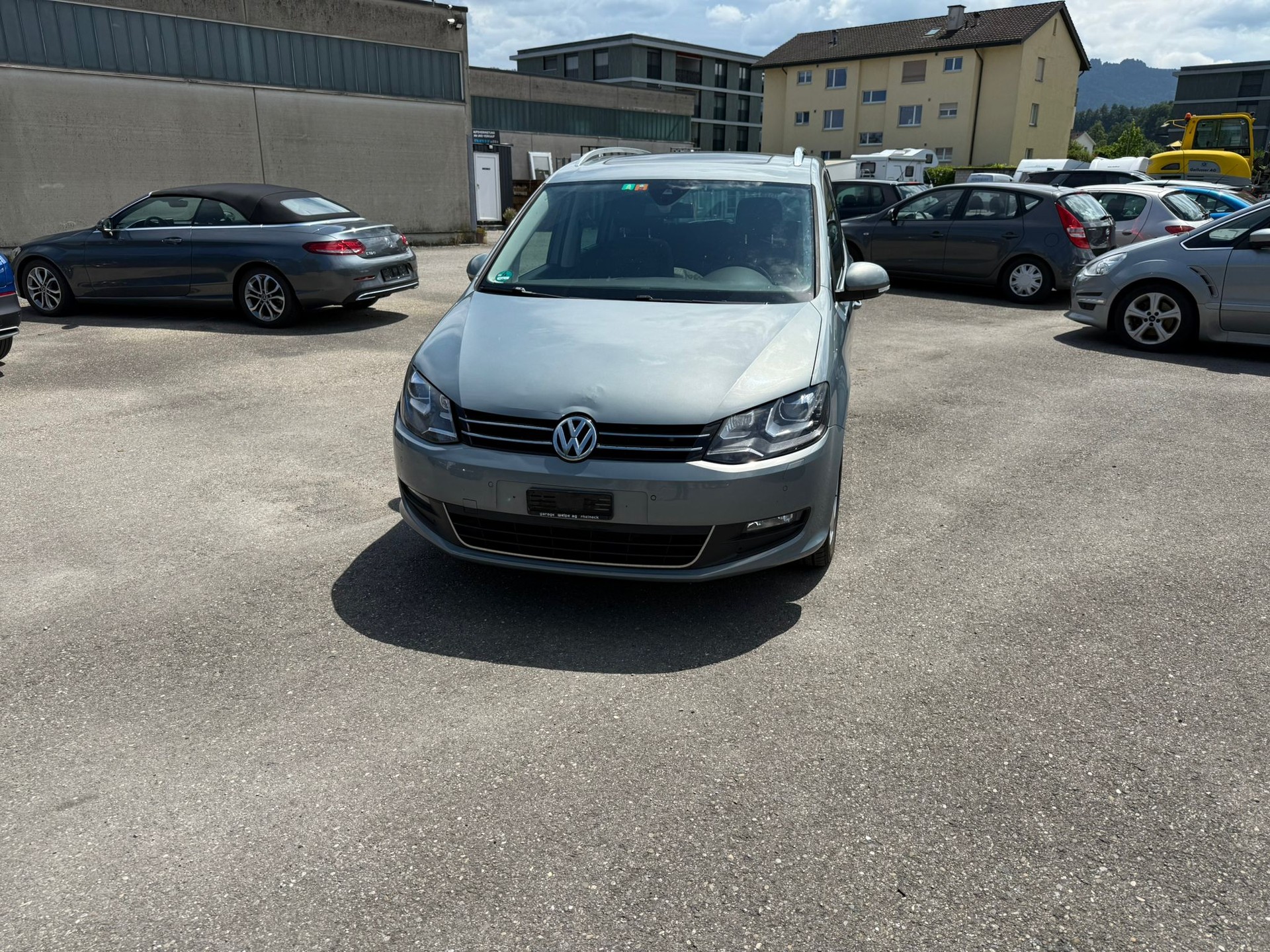 VW Sharan 2.0 TDI BMT Comfortline DSG-image-1