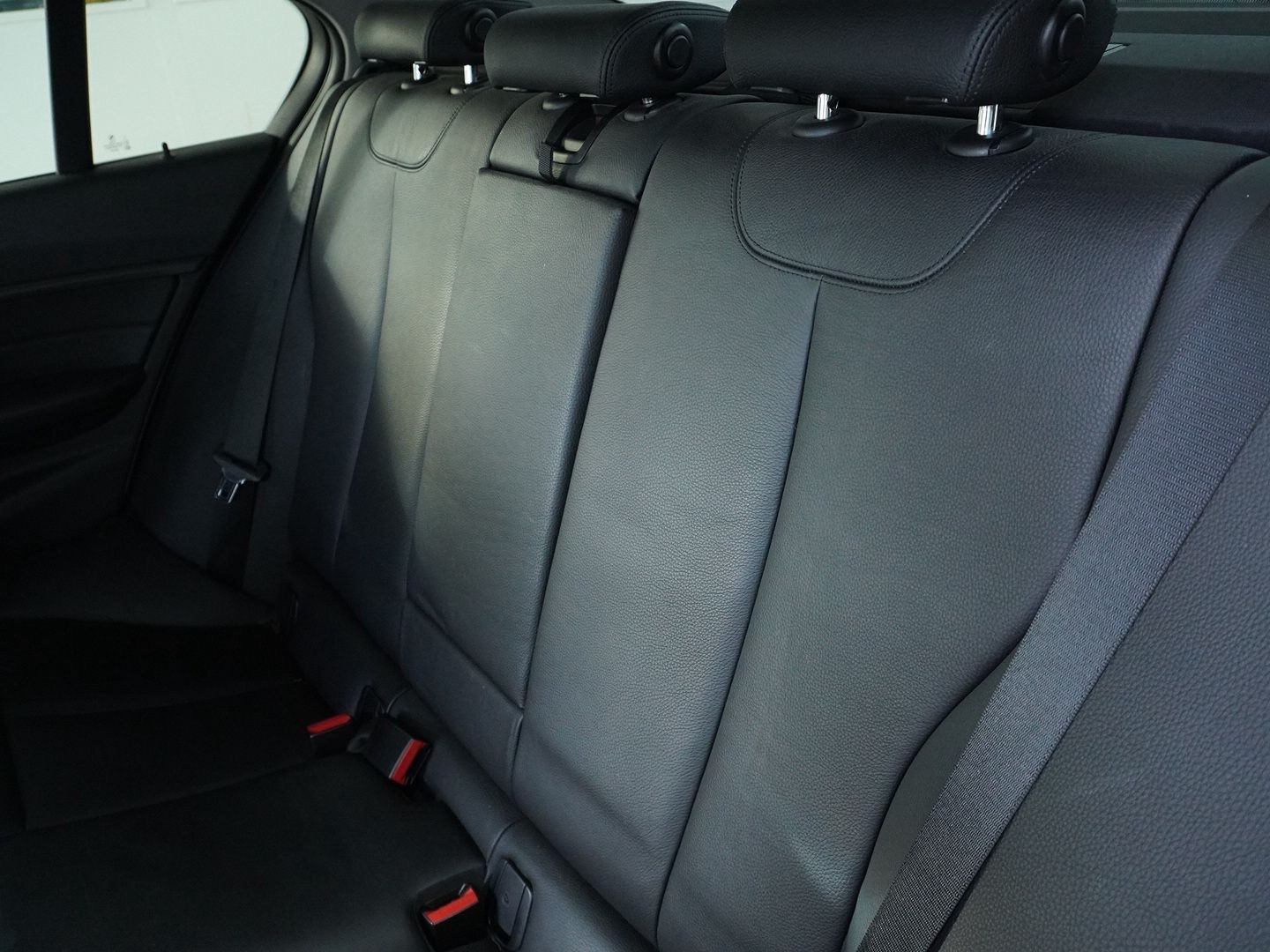 BMW 328i Luxury Line Steptronic-image-4