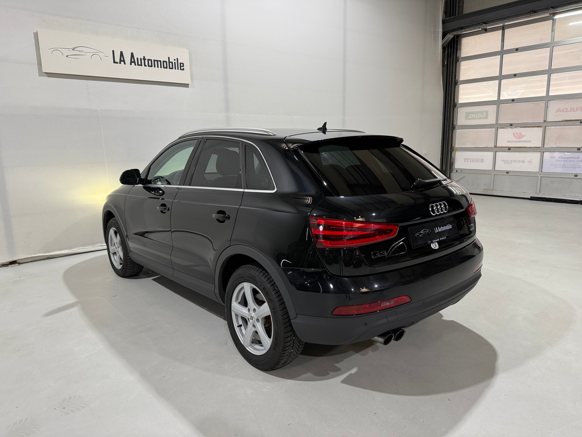 AUDI Q3 2.0 TDI quattro S-tronic CH Fahrzeug-image-9