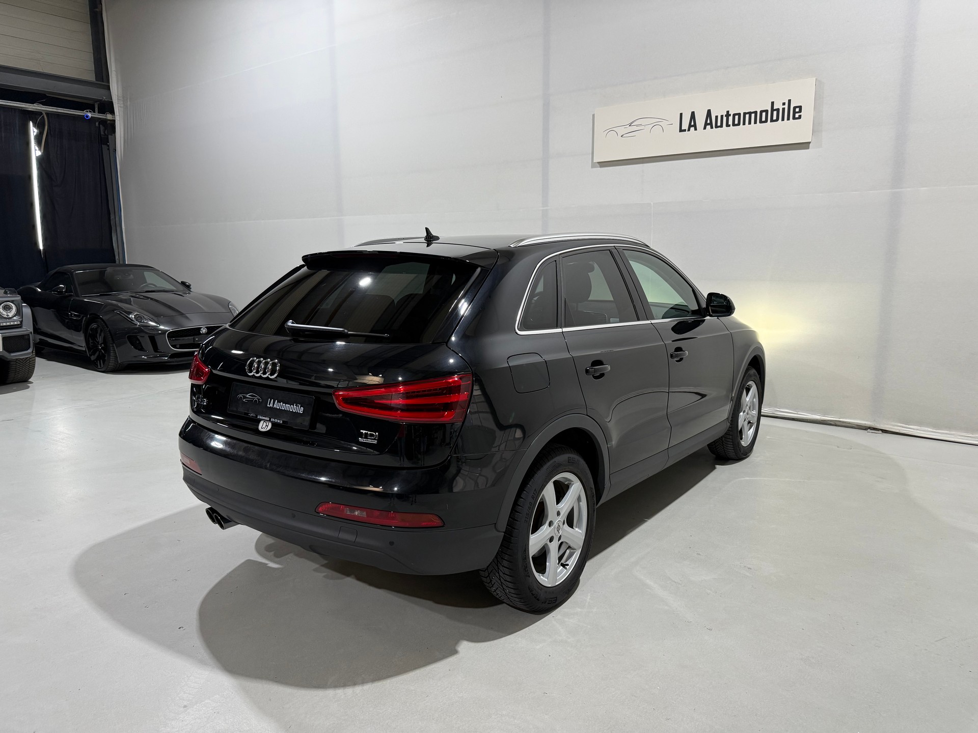 AUDI Q3 2.0 TDI quattro S-tronic CH Fahrzeug-image-8