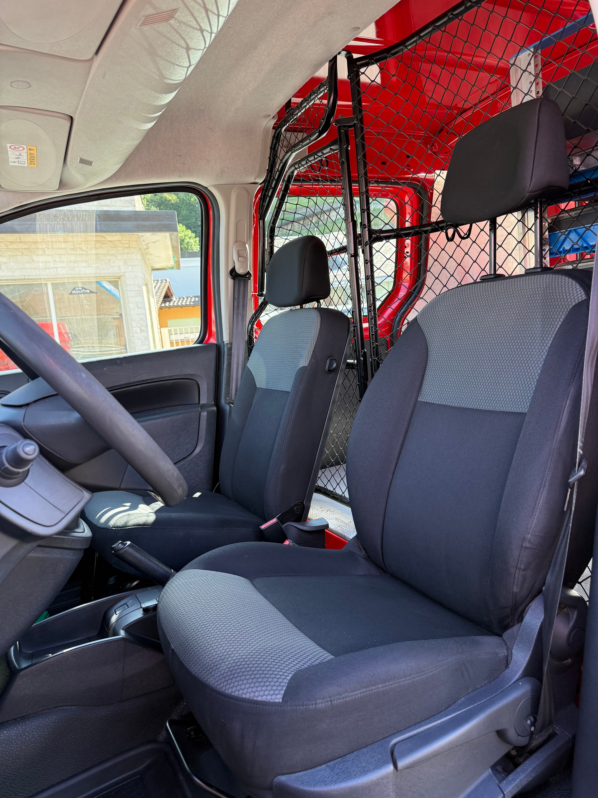 RENAULT Kangoo Medium dCi 95 ENERGY Access-image-11