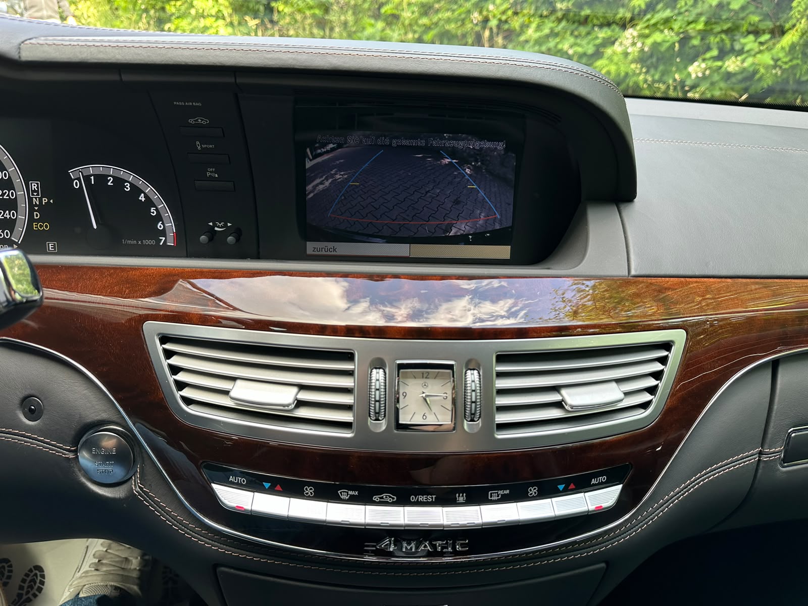 MERCEDES-BENZ S 500 L BlueEfficiency SS 4Matic 7G-Tronic-image-28