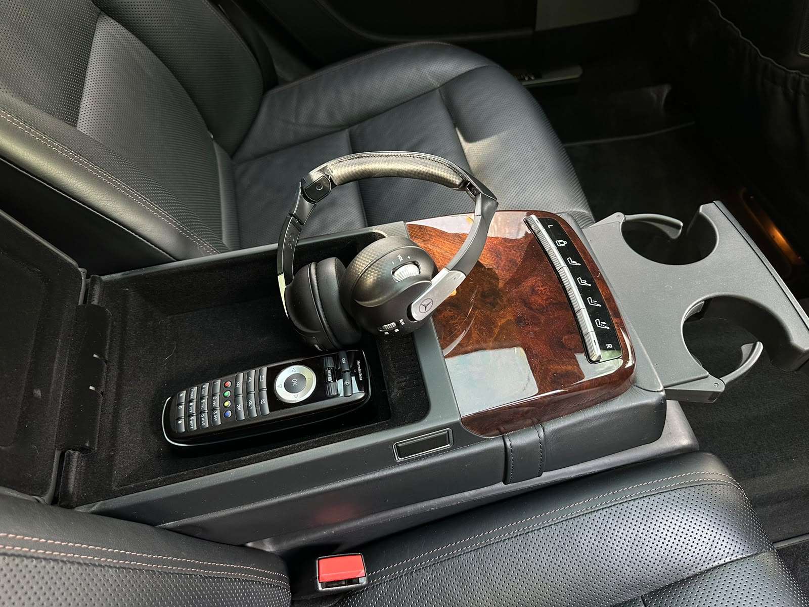 MERCEDES-BENZ S 500 L BlueEfficiency SS 4Matic 7G-Tronic-image-20