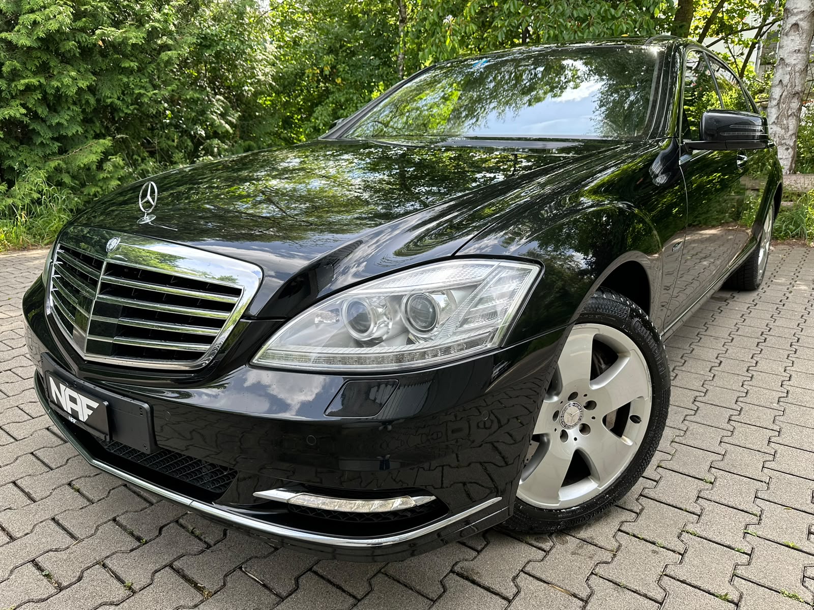 MERCEDES-BENZ S 500 L BlueEfficiency SS 4Matic 7G-Tronic-image-0
