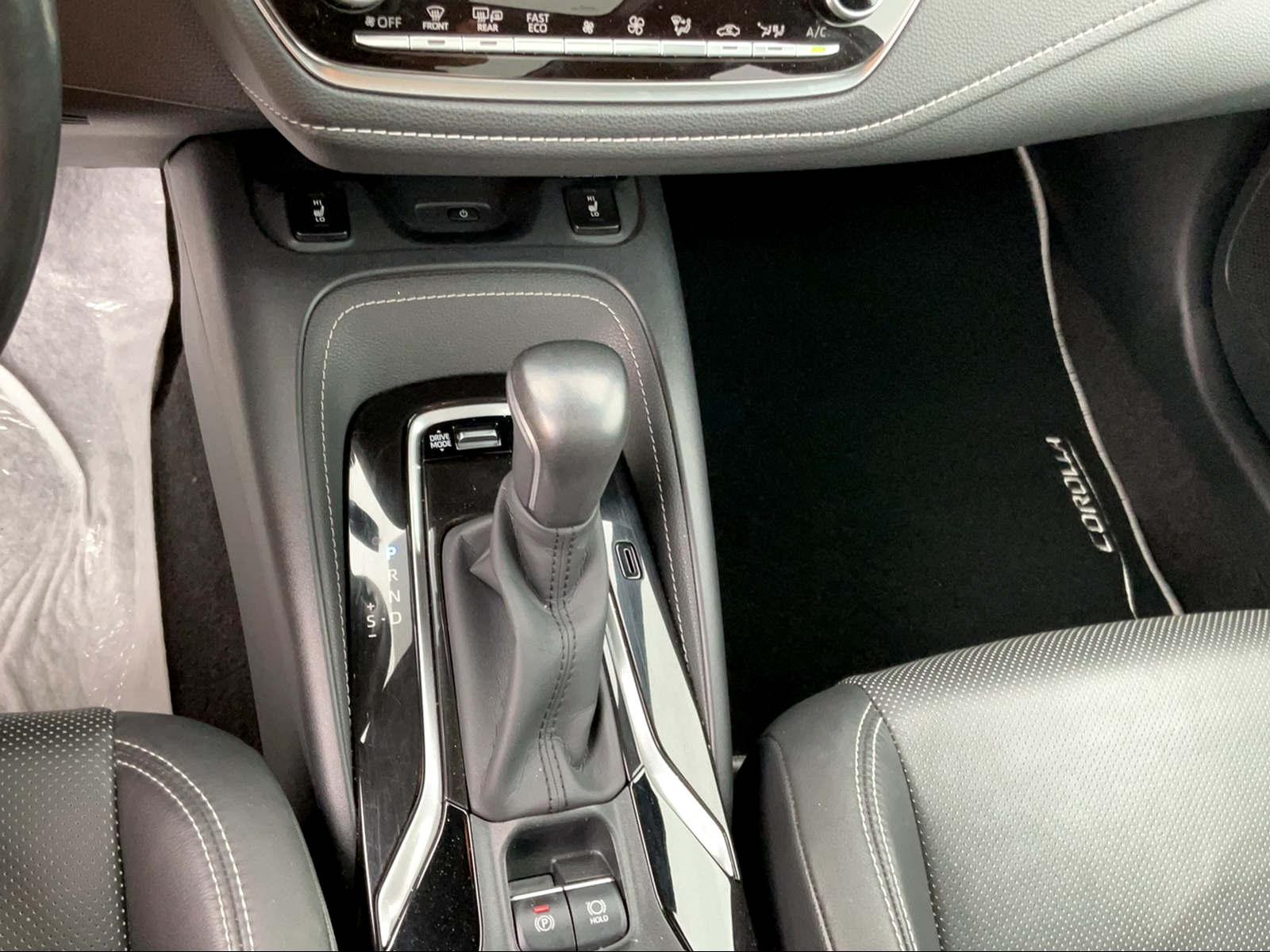 TOYOTA Corolla Touring Sports 2.0 HSD Premium-image-5