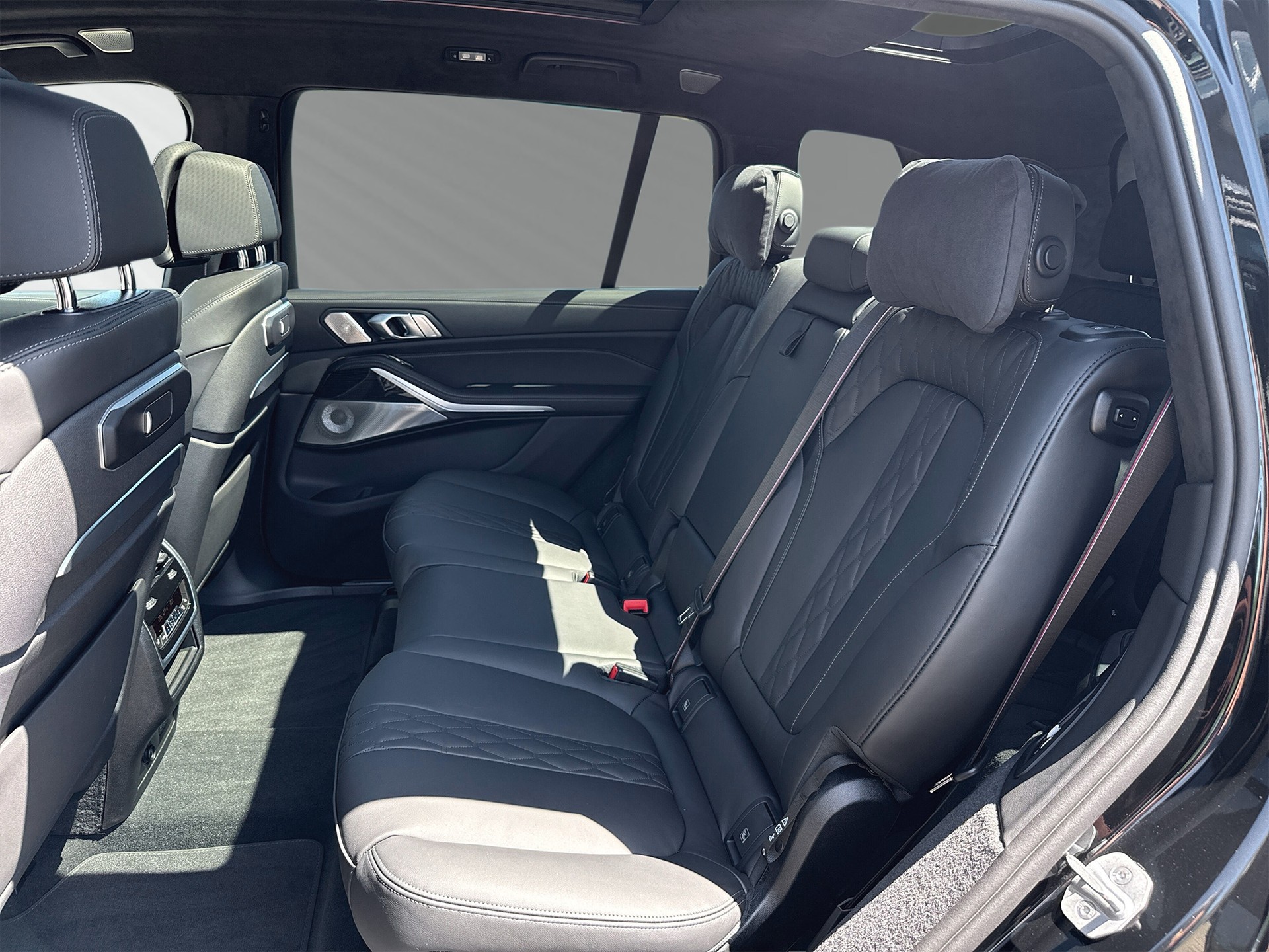 BMW X7 xDrive 48V 40d M Sport Pro Steptronic-image-6