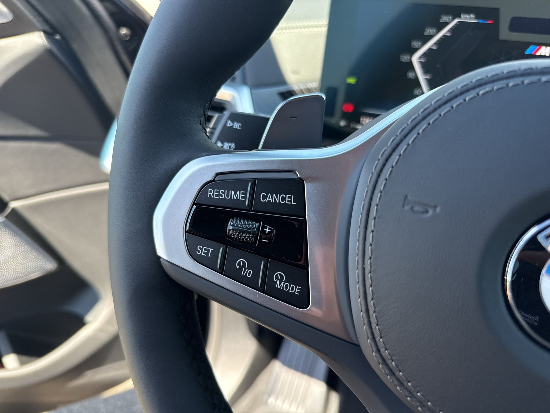 BMW X7 xDrive 48V 40d M Sport Pro Steptronic-image-14