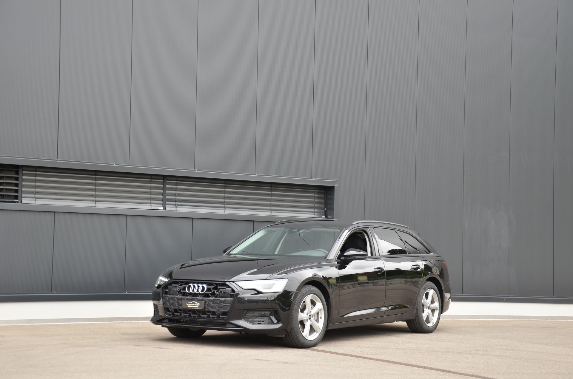 AUDI A6 Avant 40 TDI advanced quattro S-tronic-image-0