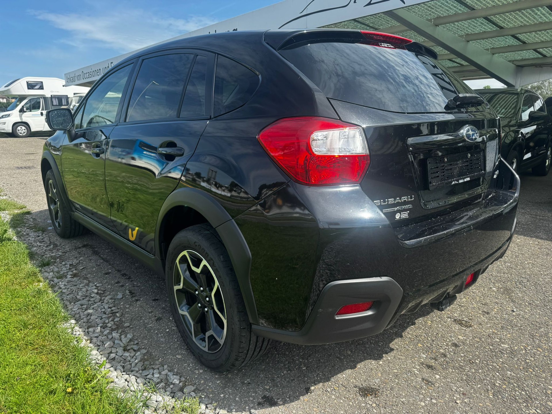 SUBARU XV 2.0 Swiss Two AWD CVT-image-6