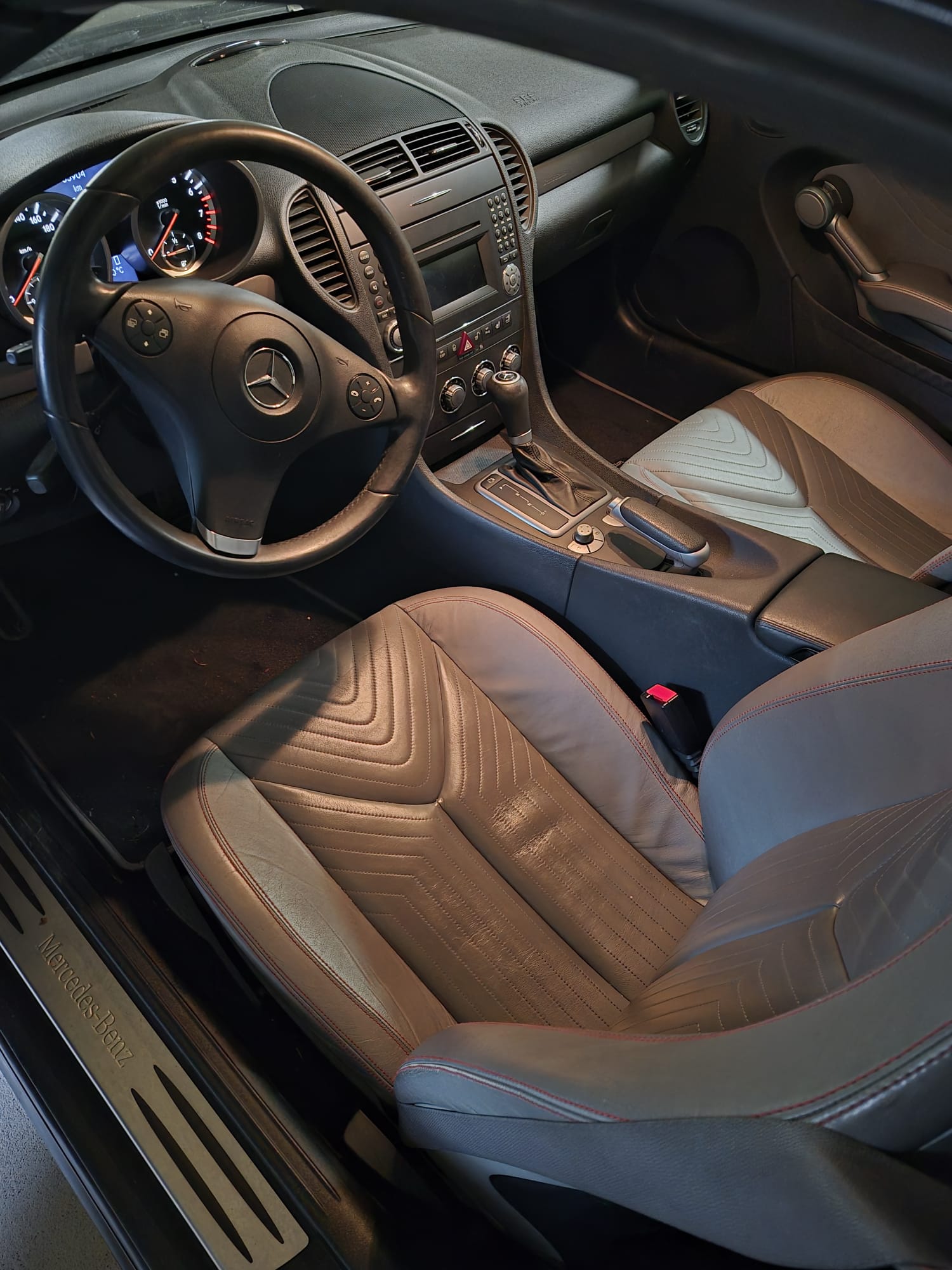 MERCEDES-BENZ SLK 200 Kompressor Automatic-image-3