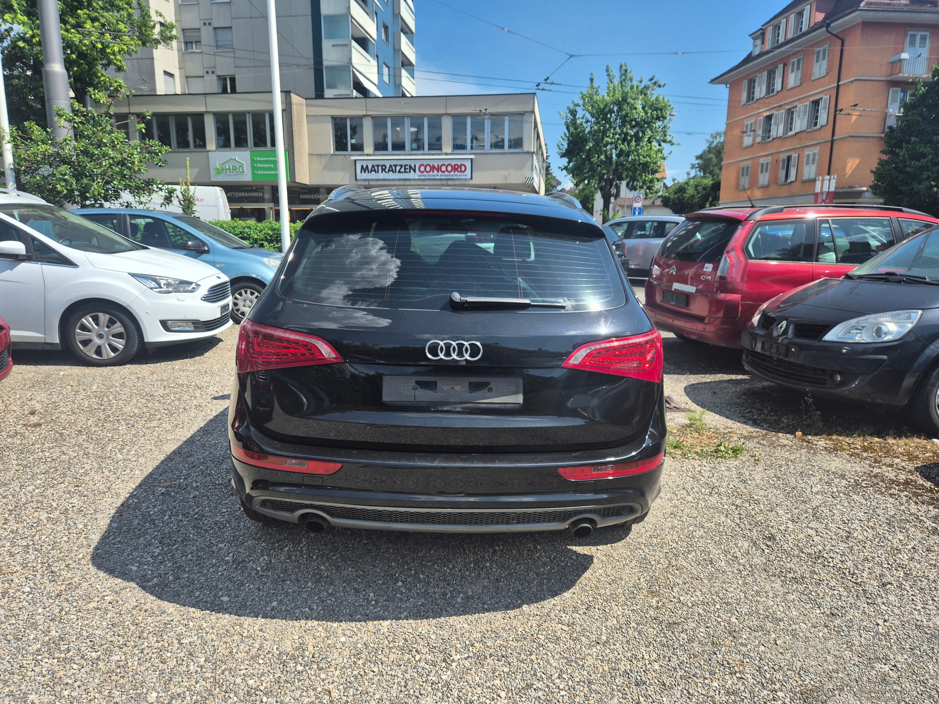 AUDI Q5 2.0 TFSI quattro S-tronic-image-3