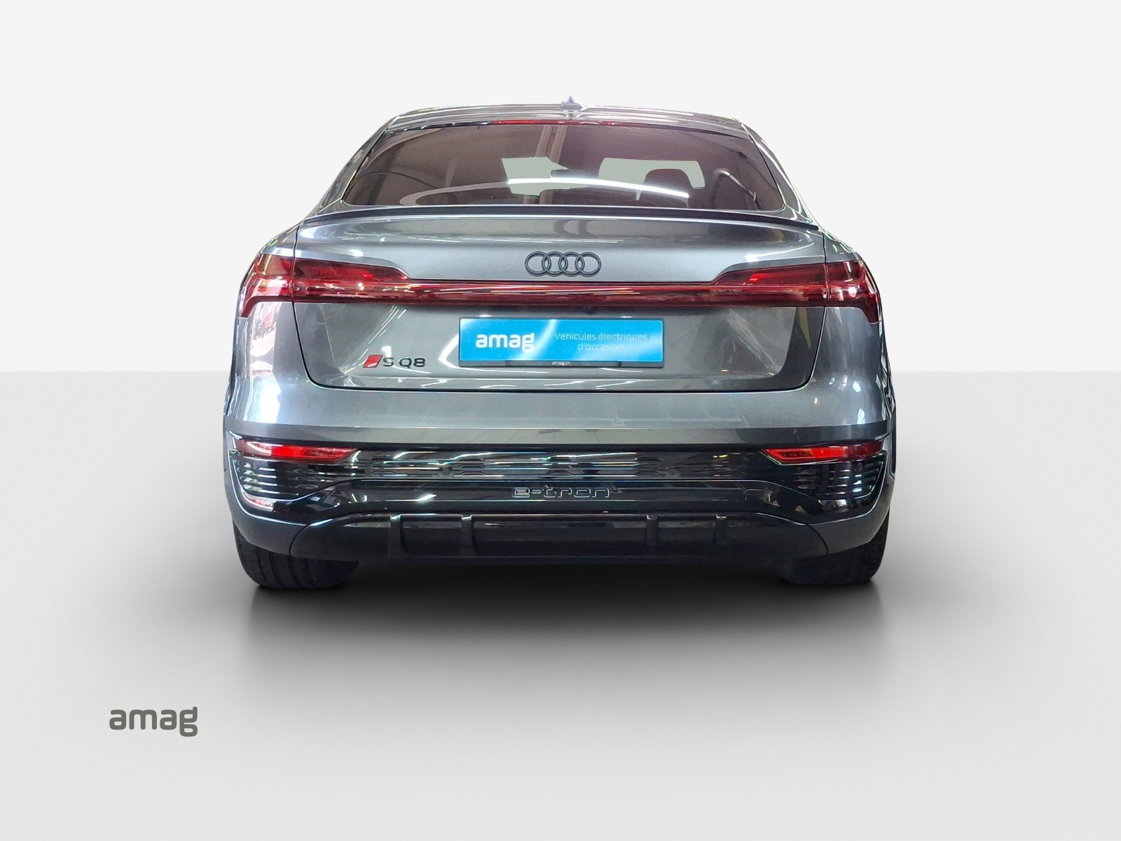 AUDI SQ8 Sportback e-tron quattro-image-4