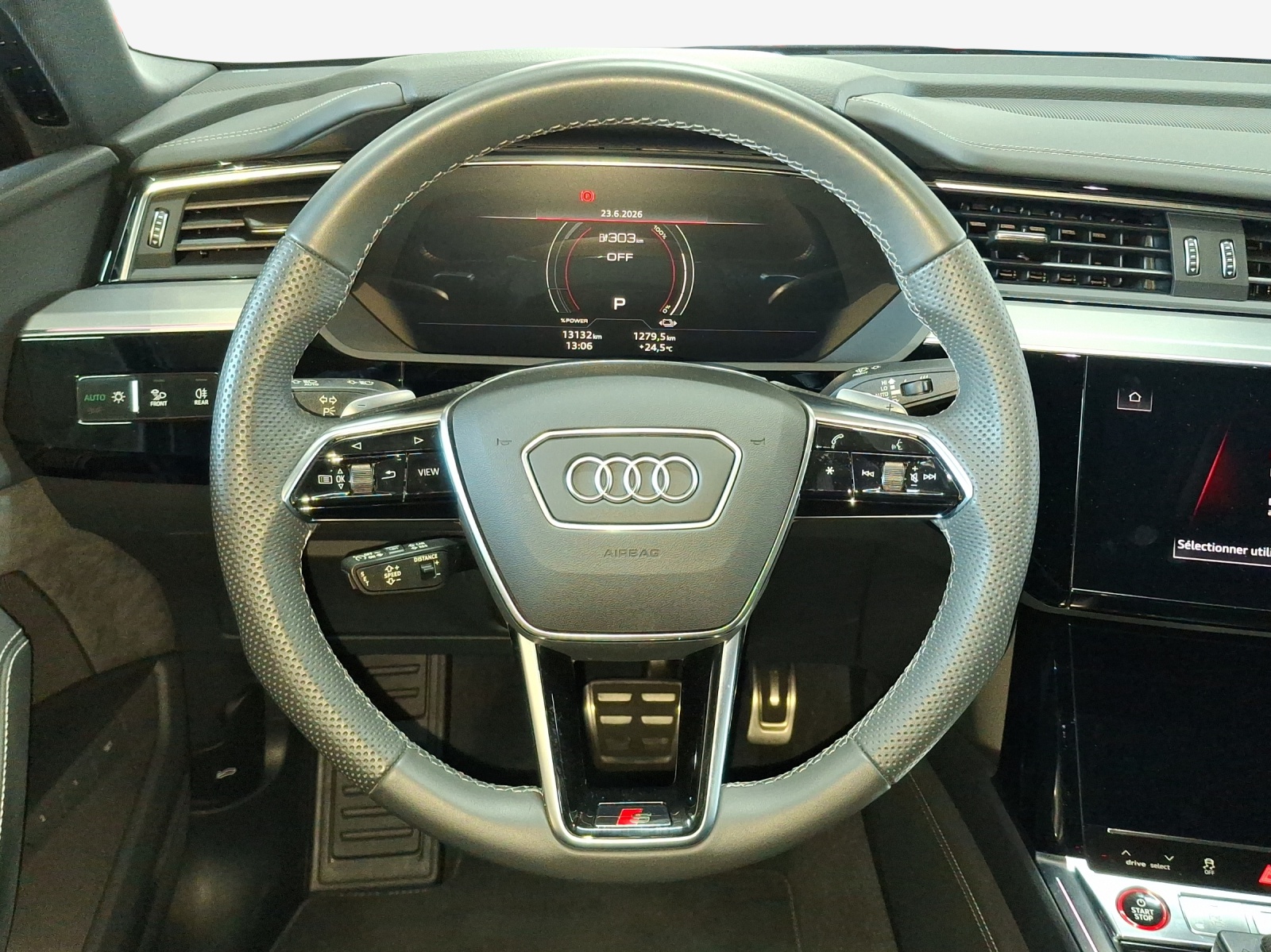 AUDI SQ8 Sportback e-tron quattro-image-10