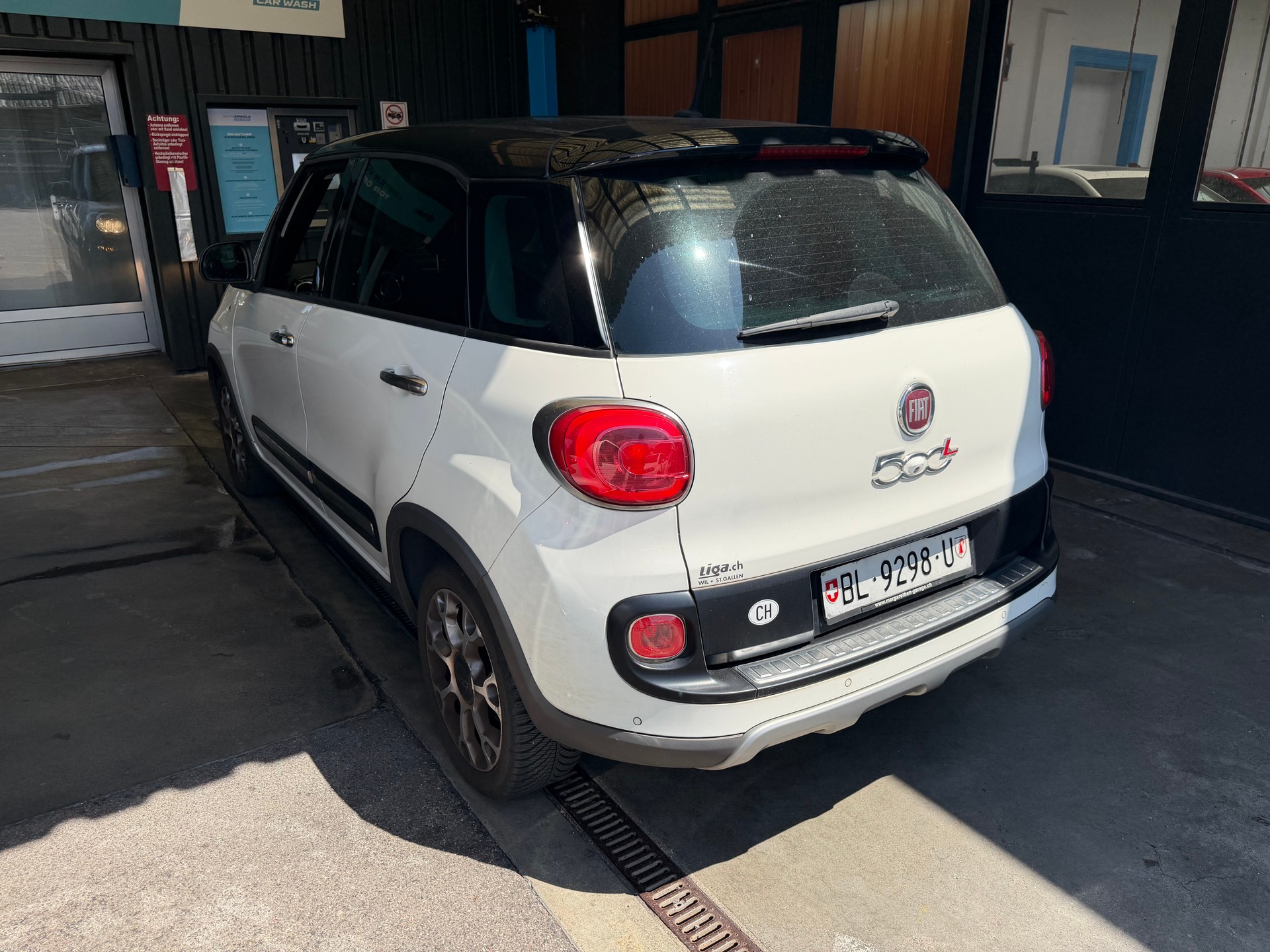 FIAT 500L Living 1.4 TB 16V Pop Star-image-1