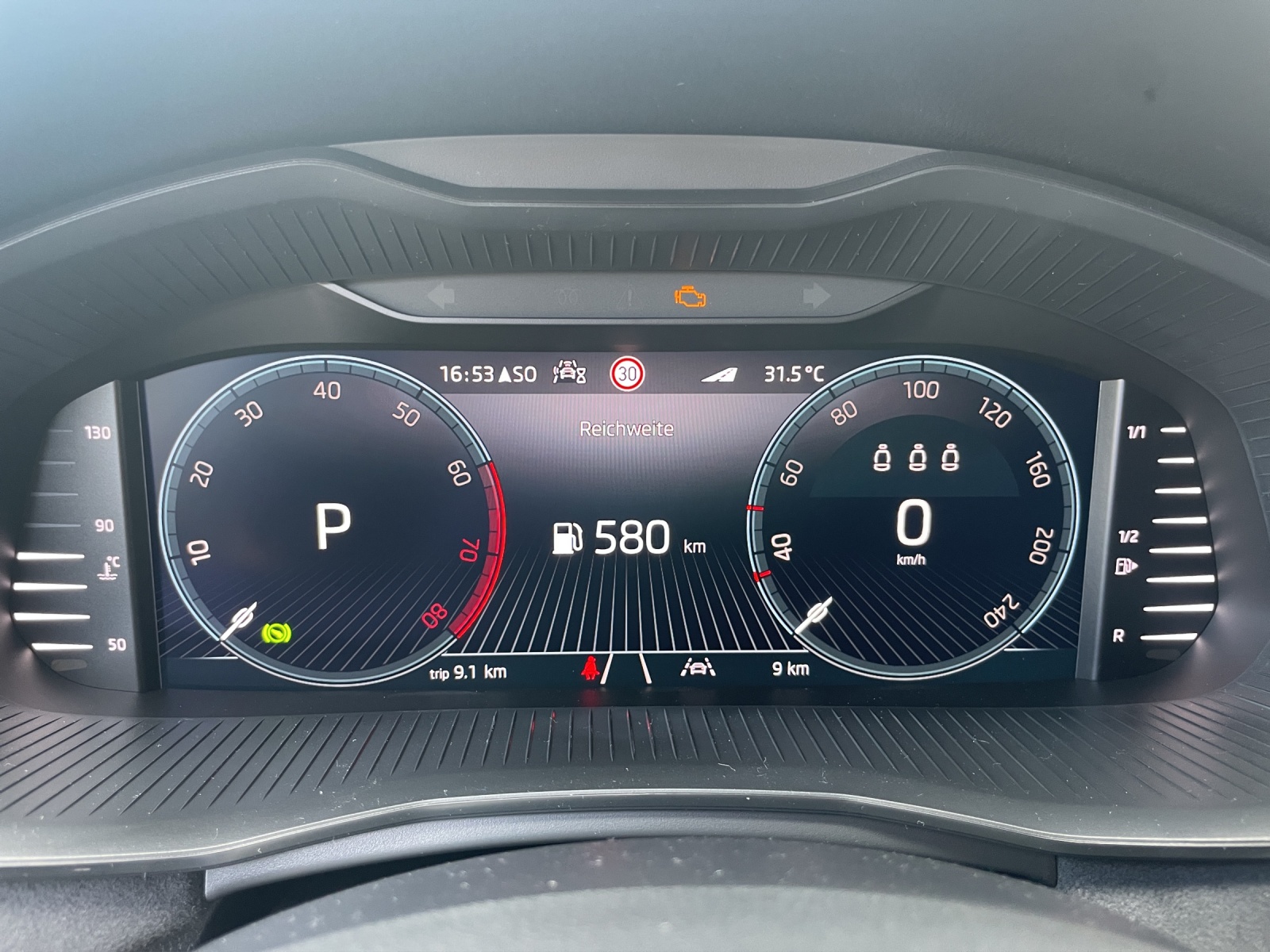 SKODA Kamiq 1.0 TSI Dynamic DSG-image-8