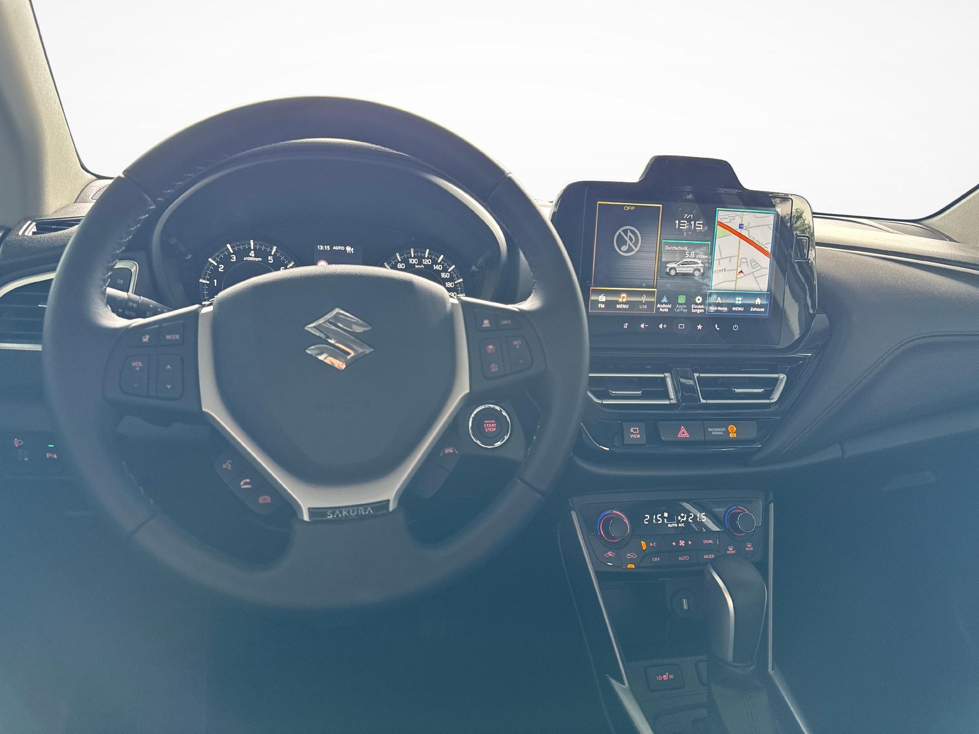 SUZUKI S-Cross 1.4 T Sakura Top Hybrid 4x4-image-8