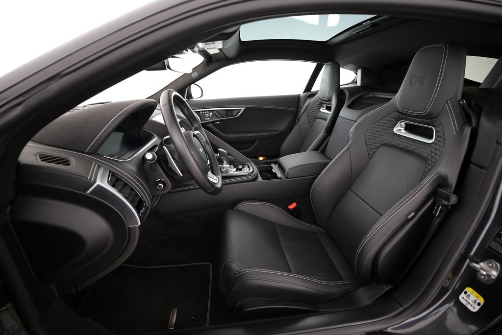 JAGUAR F-Type Coupé 5.0 V8 R AWD-image-2