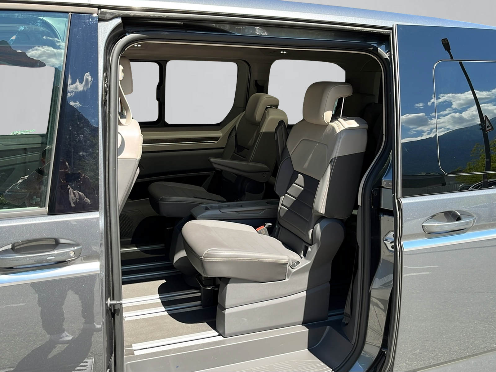 VW Multivan 1.4 eHybrid Style Liberty DSG-image-7
