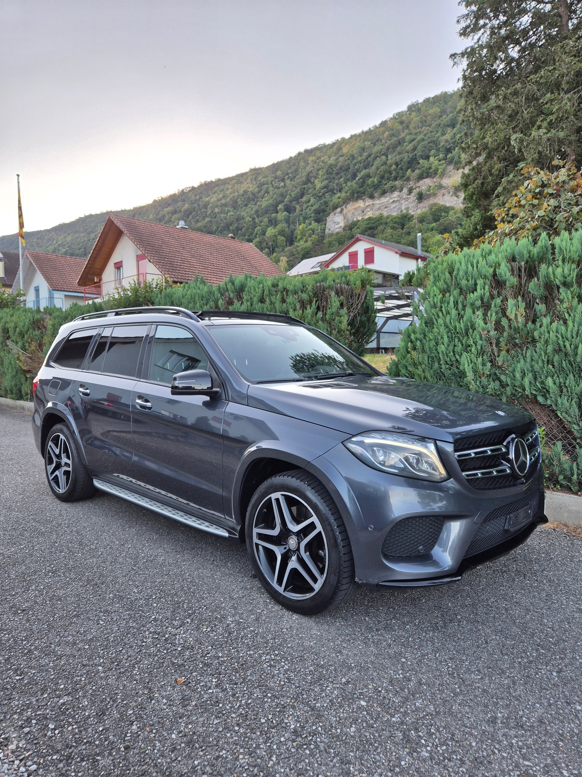 MERCEDES-BENZ GLS 500 4Matic 9G-Tronic