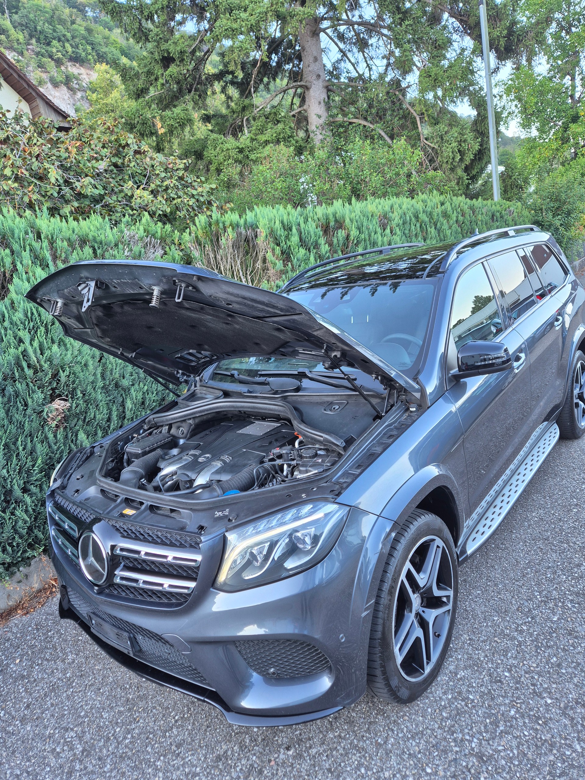 MERCEDES-BENZ GLS 500 4Matic 9G-Tronic-image-15