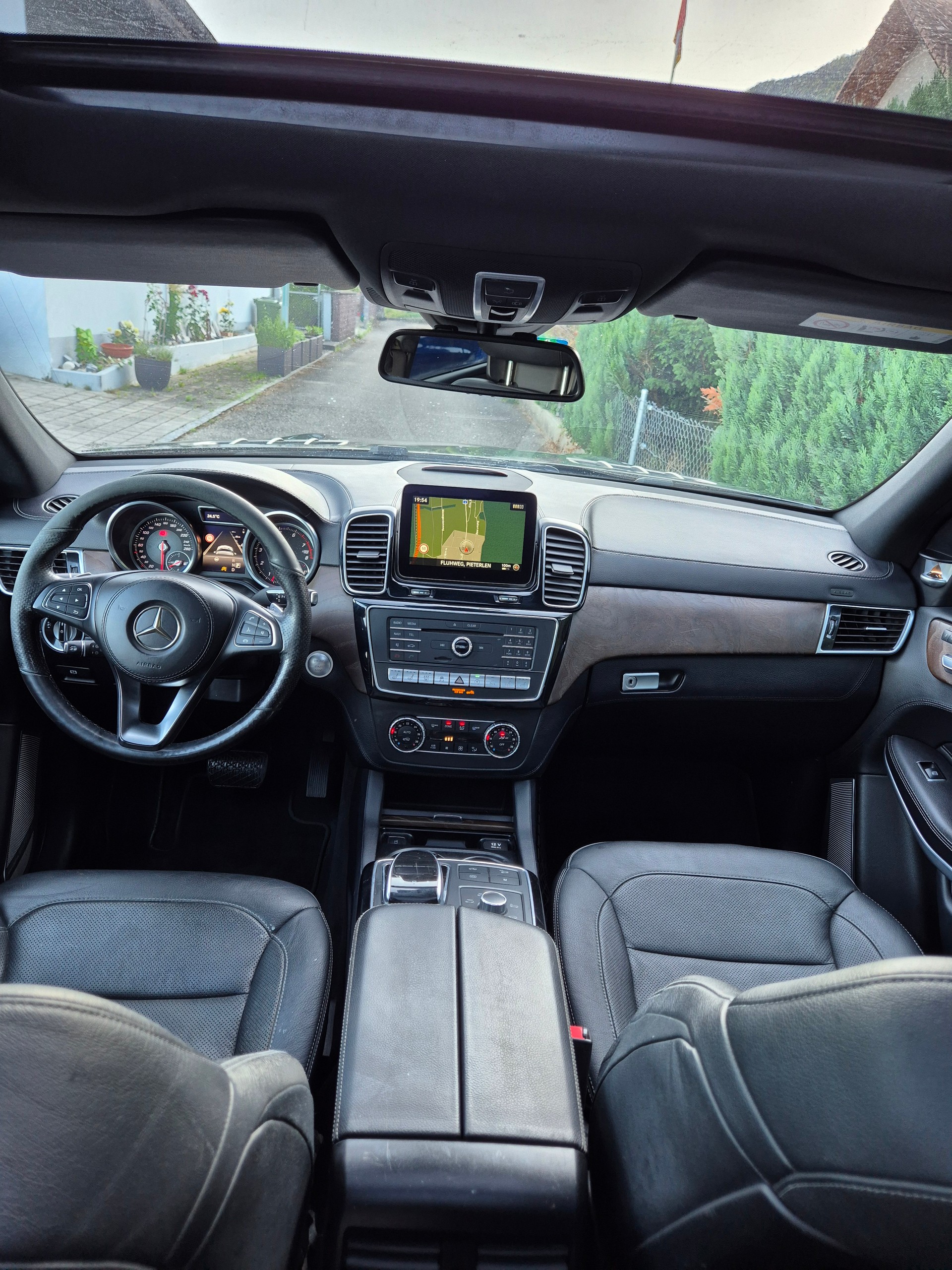 MERCEDES-BENZ GLS 500 4Matic 9G-Tronic-image-7