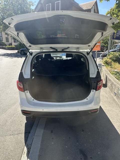 MAZDA 5 2.0 DISI Suisse Edition+-image-9