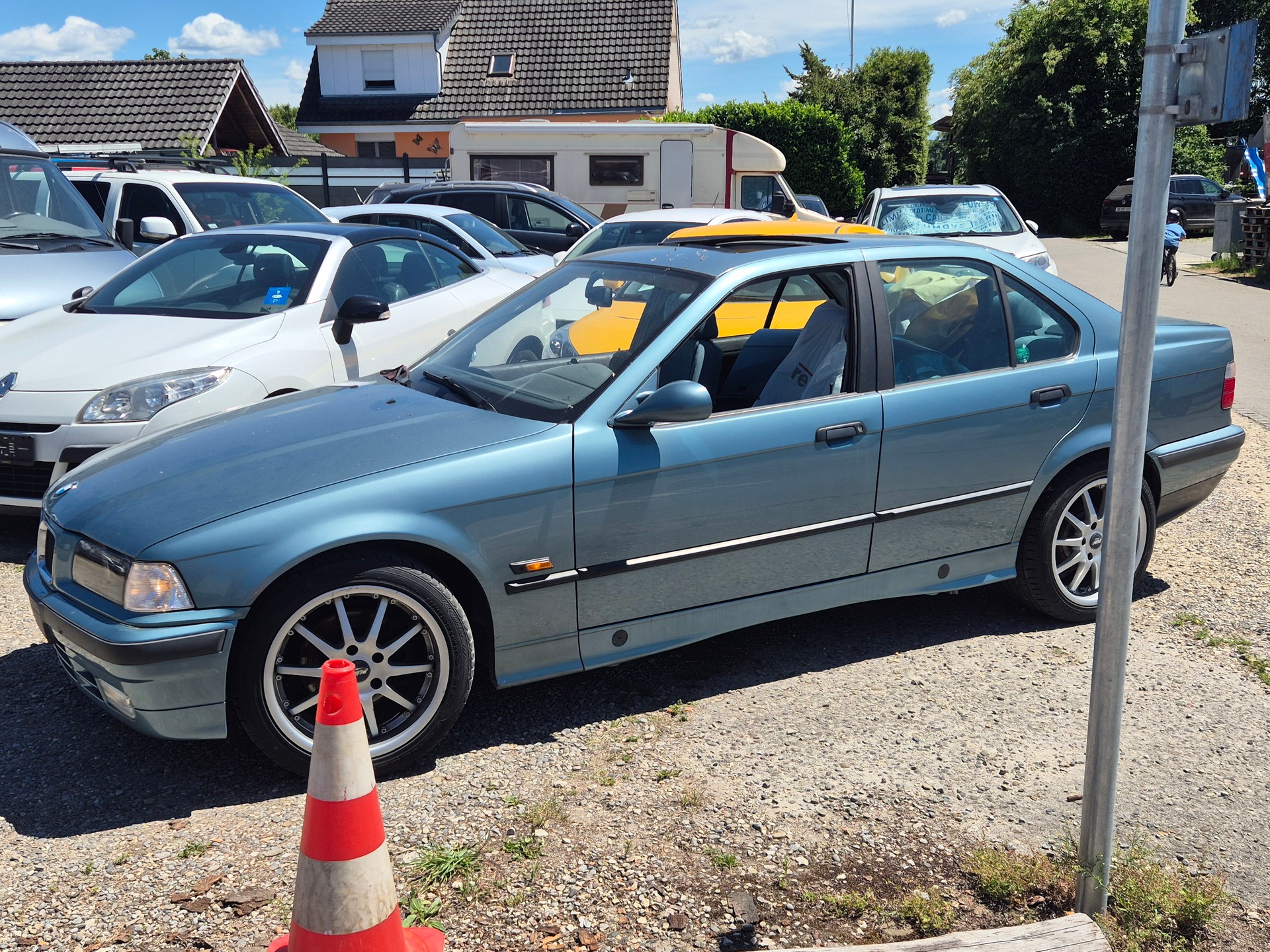 BMW 316 E36 Limousine Schalter Schiebedach moreo grün-image-4