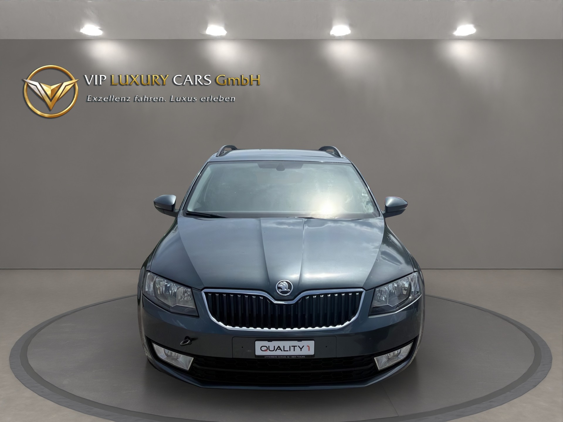 SKODA Octavia 2.0 TDI Swiss Edition-image-1