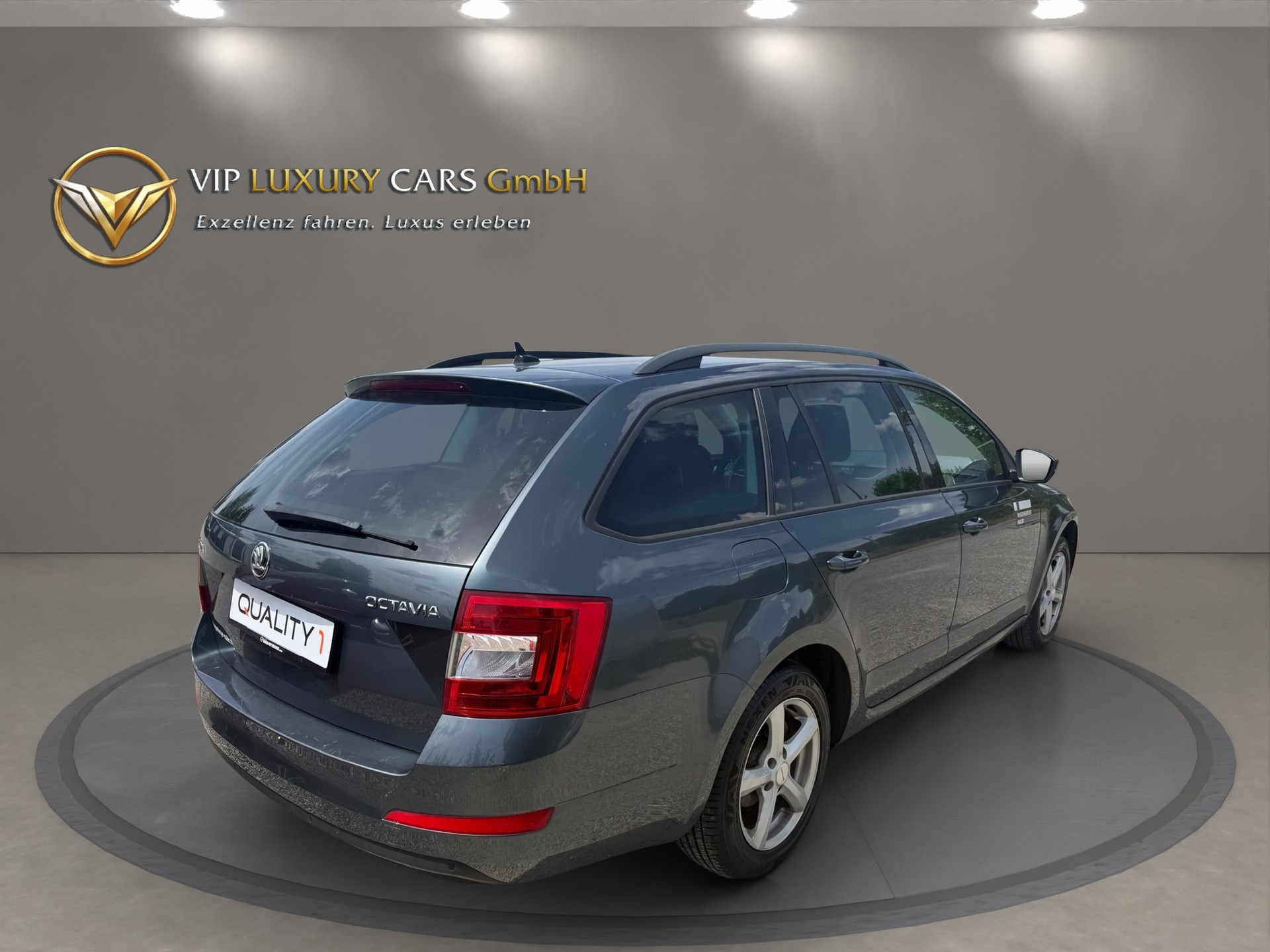 SKODA Octavia 2.0 TDI Swiss Edition-image-4